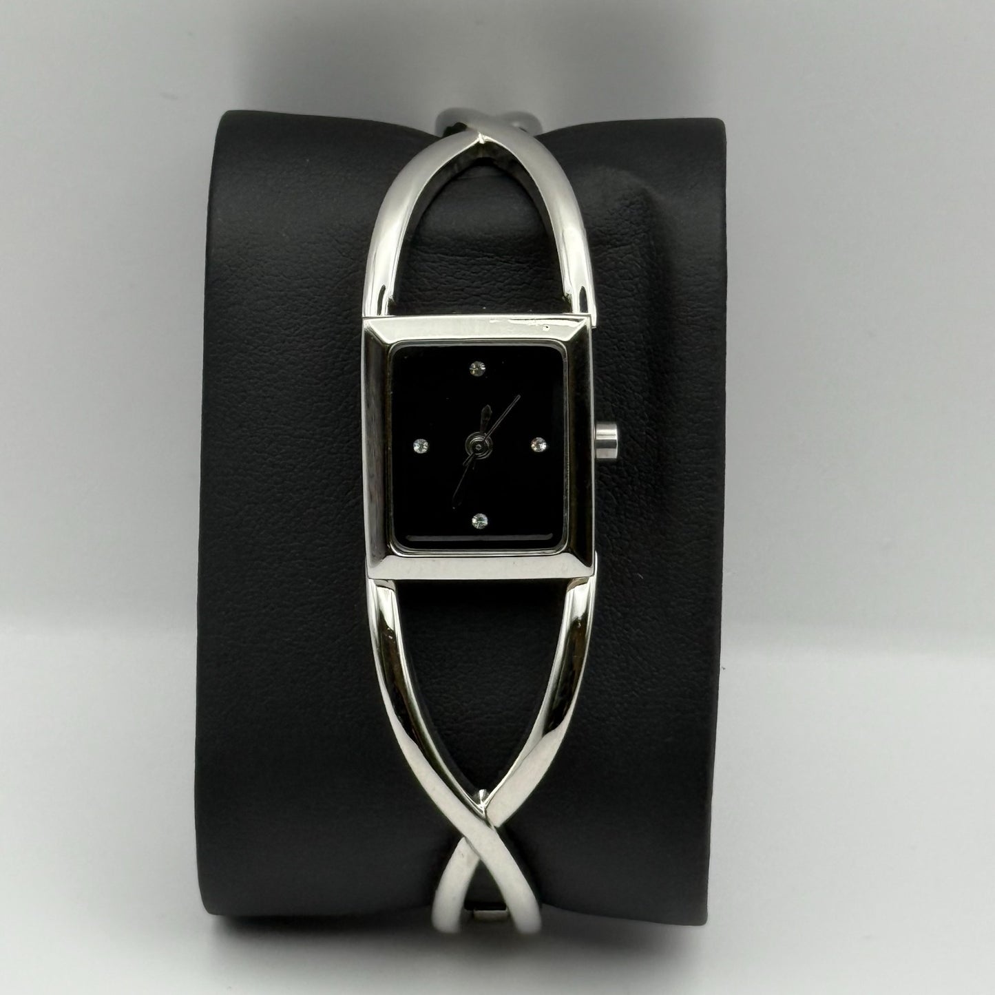 Avon Ladies Quartz Watch Black Square Dial Silver Tone Bracelet Working 19mm