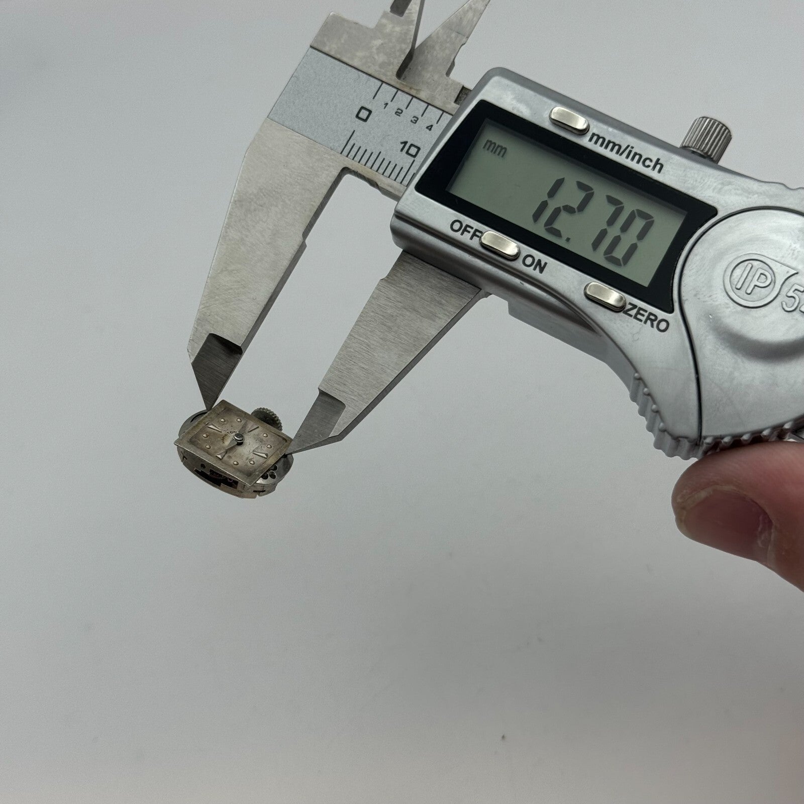 12.7mm Ladies Hamilton Cal 757 Manual Wind 22 Jewels Swiss Watch Movement PARTS