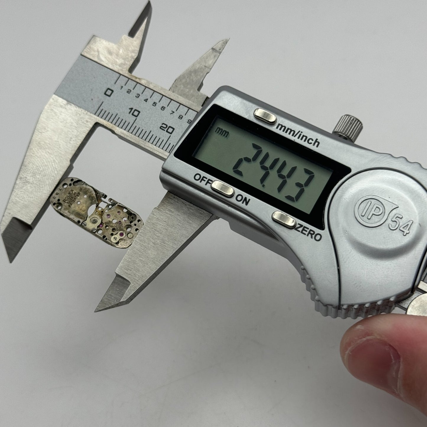 10mm Rolex Size M Patented Main Plate Manual Wind Vintage Watch Movement PARTS