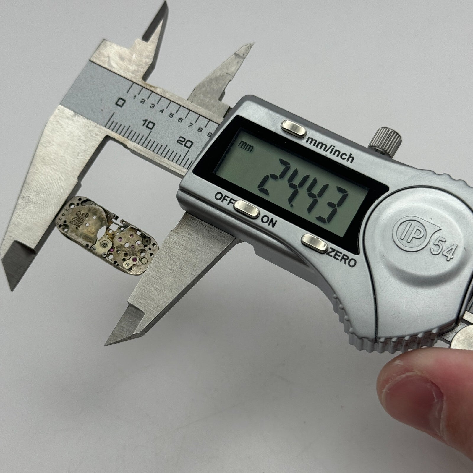 10mm Rolex Size M Patented Main Plate Manual Wind Vintage Watch Movement PARTS