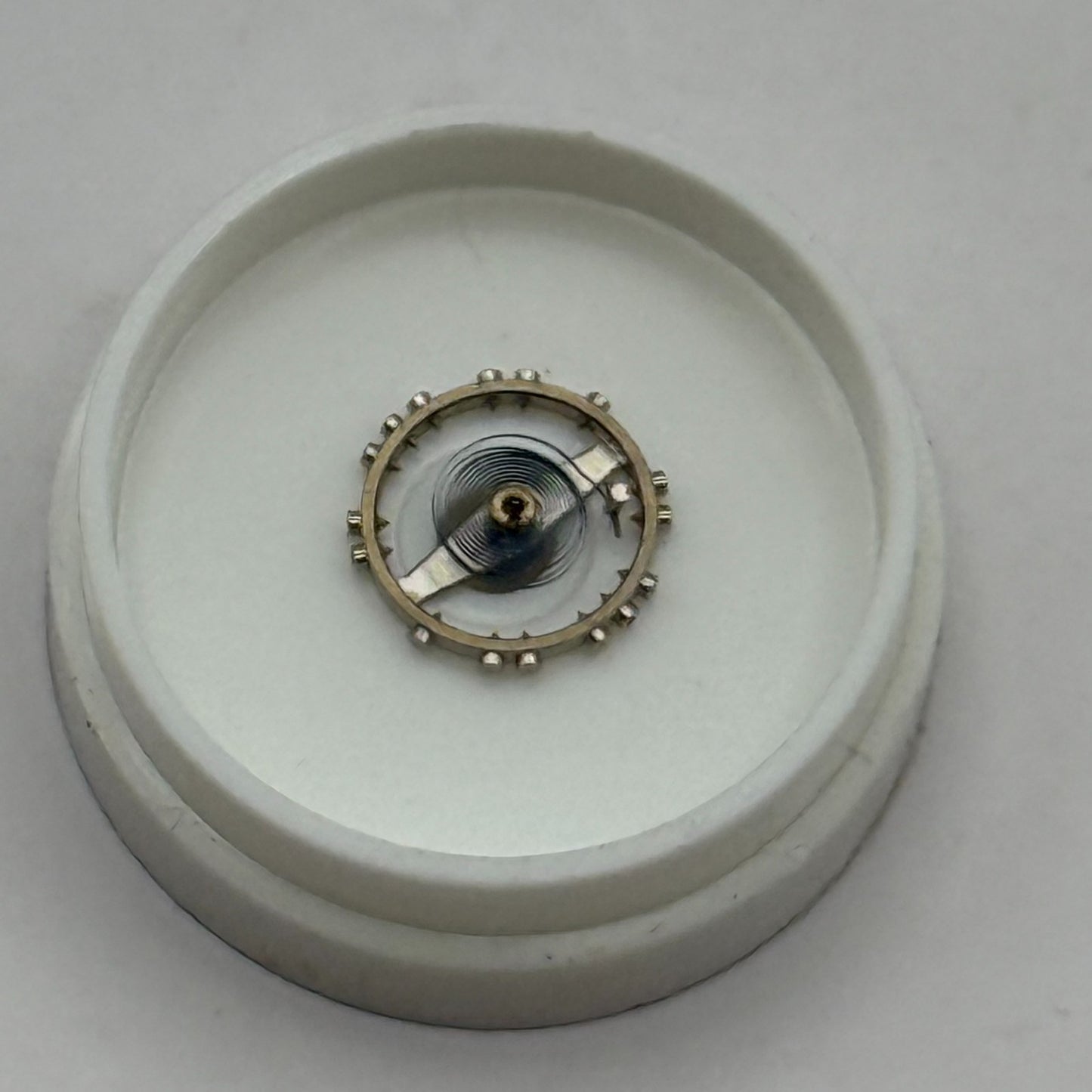 AS 976 1012 Balance Wheel Complete And Spring 29 M Watch Movement Parts NOS 