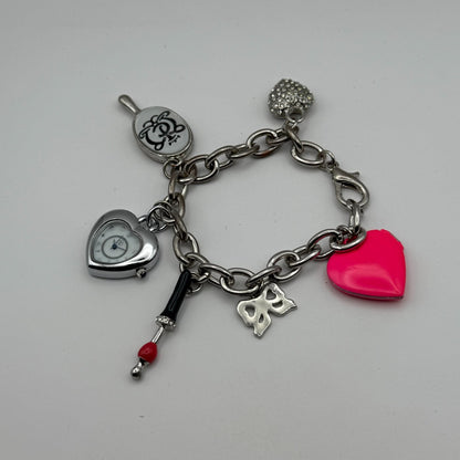 Ladies Quartz Watch Heart Dial Silver Tone Bracelet Stylish Charms Working 28mm