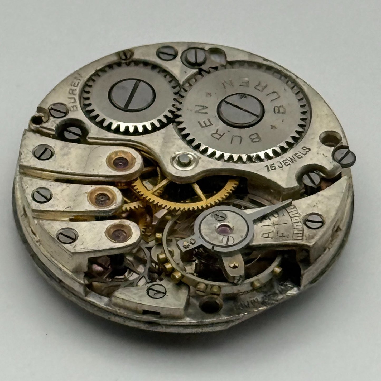 Buren 15 Jewels Watch Movement Manual Wind Vintage Swiss Parts Repair 23.7mm