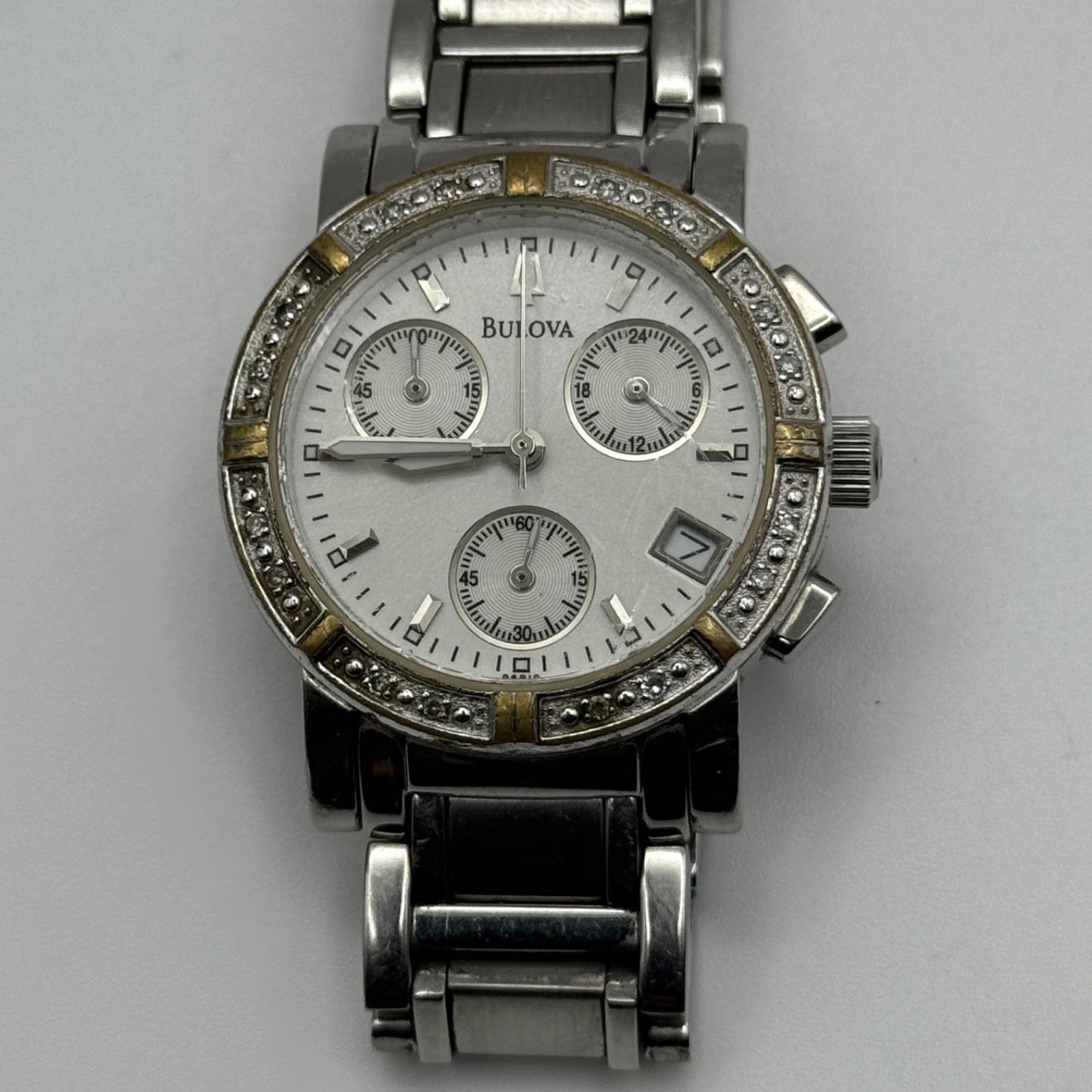 Bulova Swiss Chronograph Watch Quartz Date Dial 29mm C837317 Bracelet Ladies