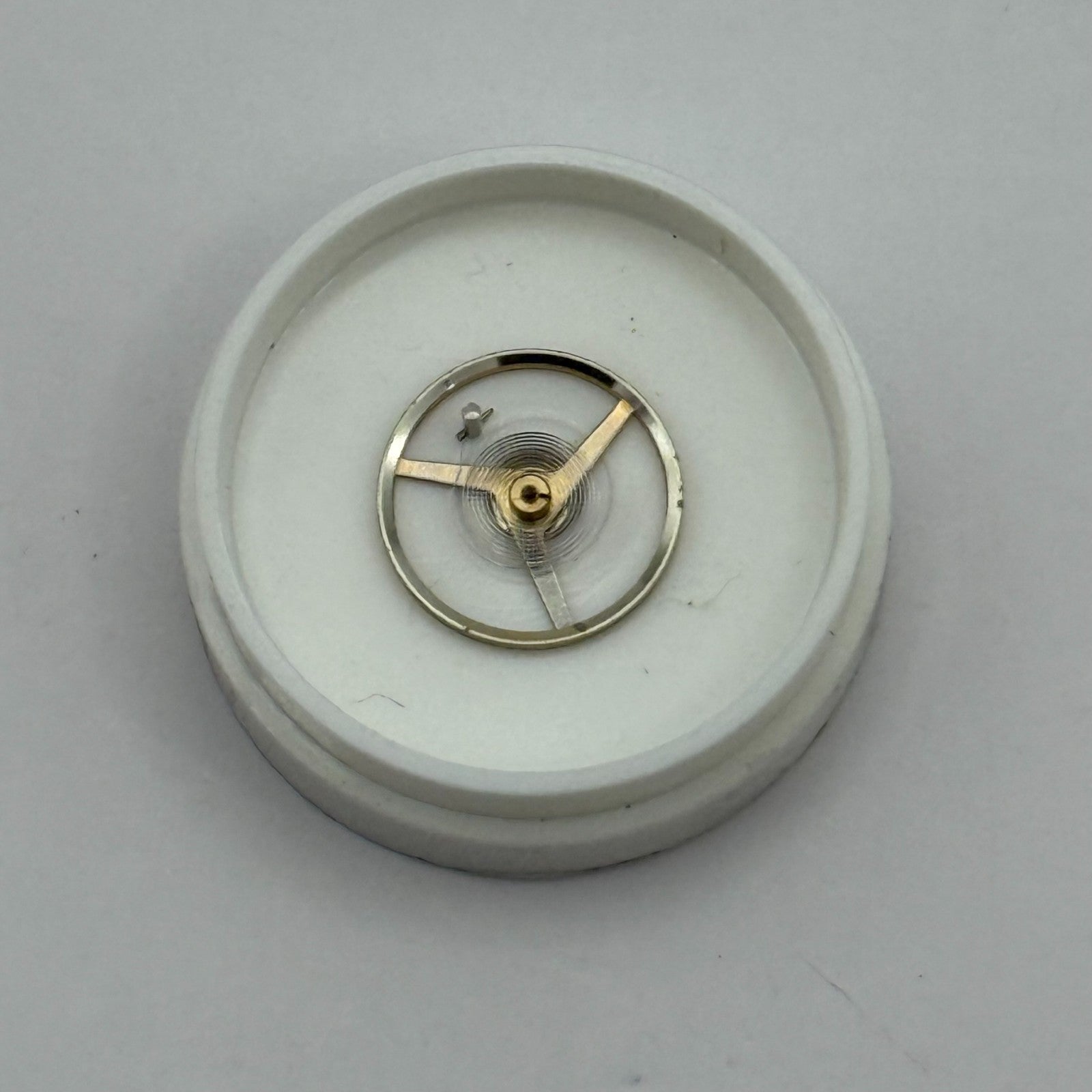 FEF 371 Balance Wheel Complete And Spring 6¾–8’’’ 1572 M Watch Movement Parts 