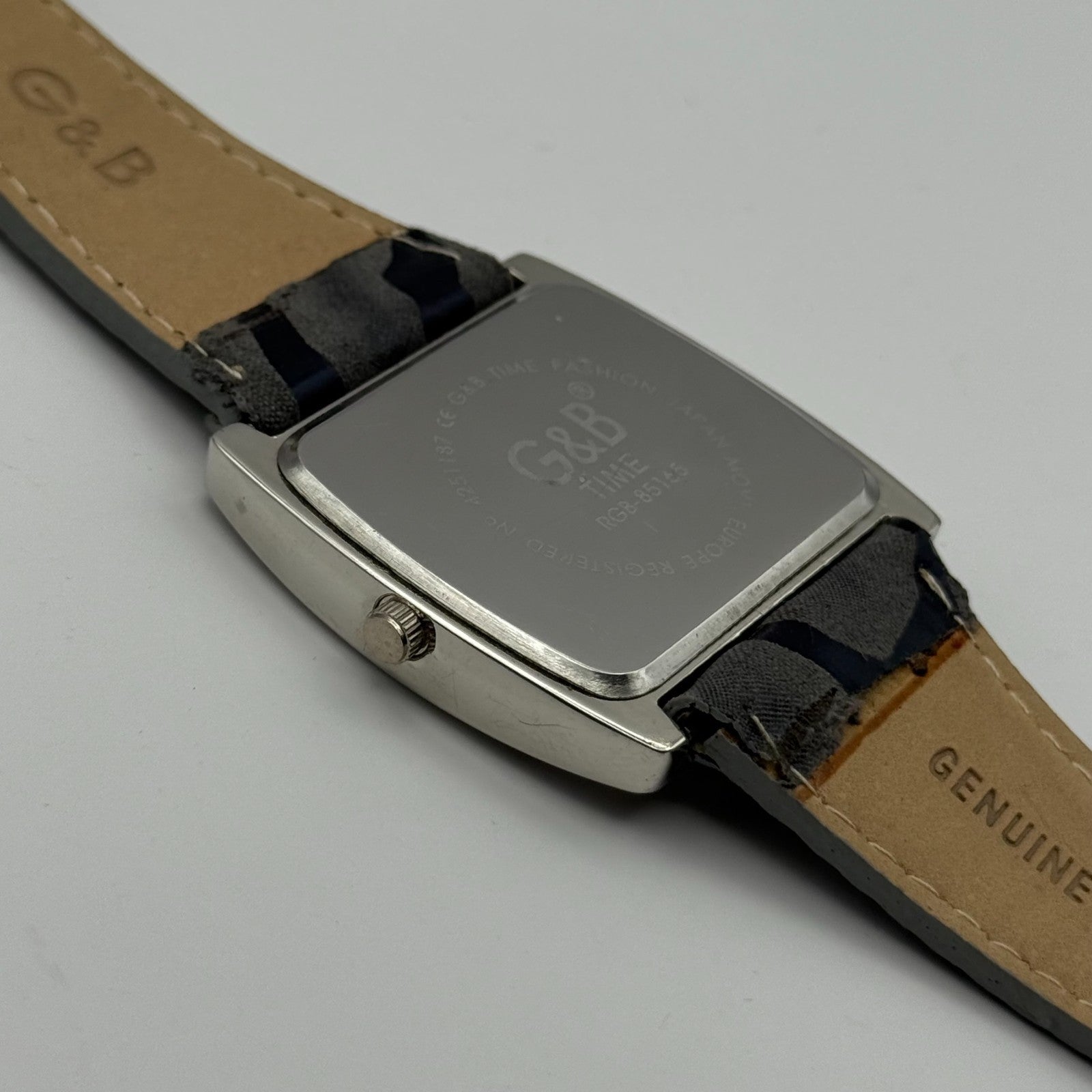 G&B Time Fashion Ladies Quartz Watch Crystal Accents Leather Strap Working 42mm