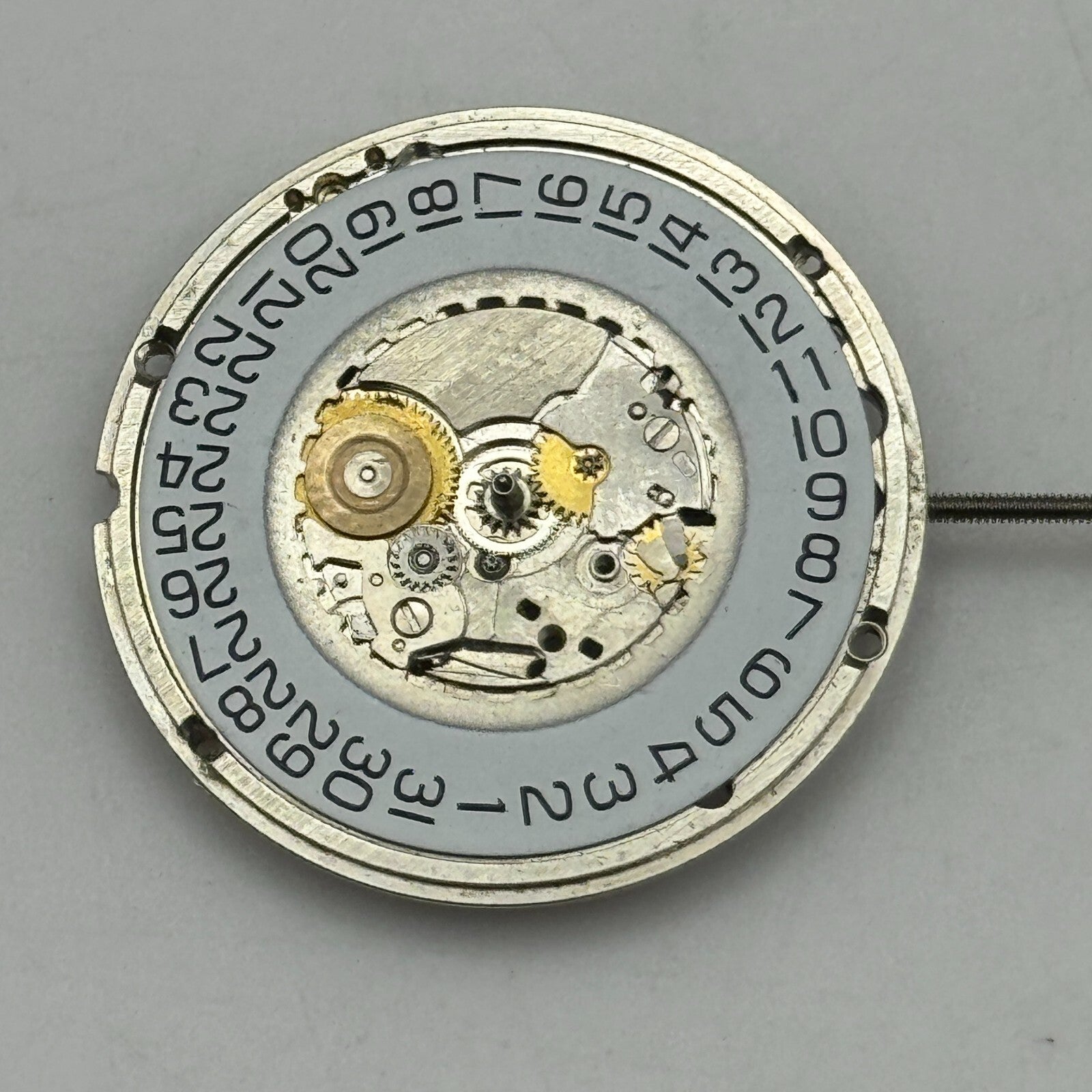 23.8mm ETA 555.411 Swiss 5 Jewels Quartz Partial Watch Movement Vintage PARTS L