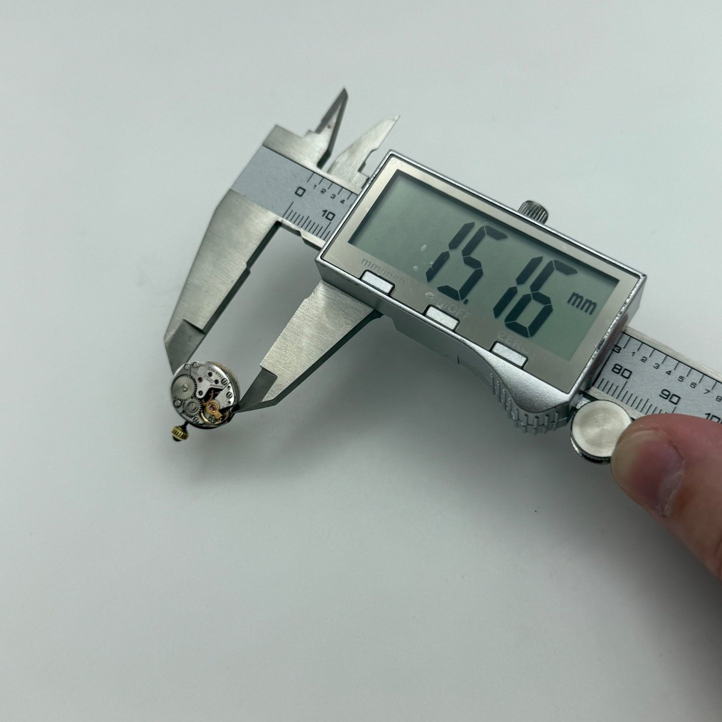 13mm Vintage Zenith 16.5 Movado Ladies Manual Wind Watch Movement PARTS / REPAIR