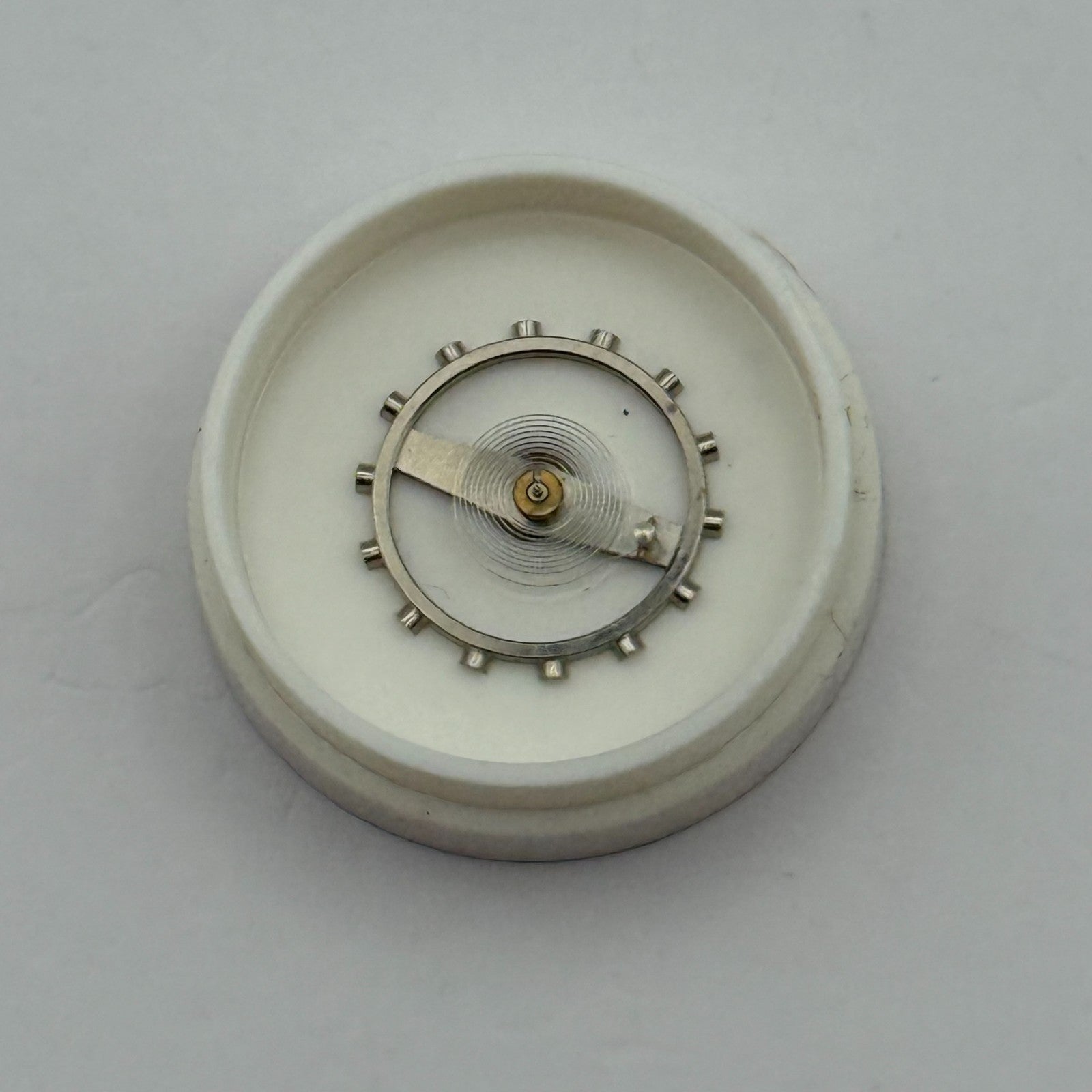 EB 1197 Balance Wheel Complete And Spring 10 1/2’’’ 103 M Watch Movement Parts