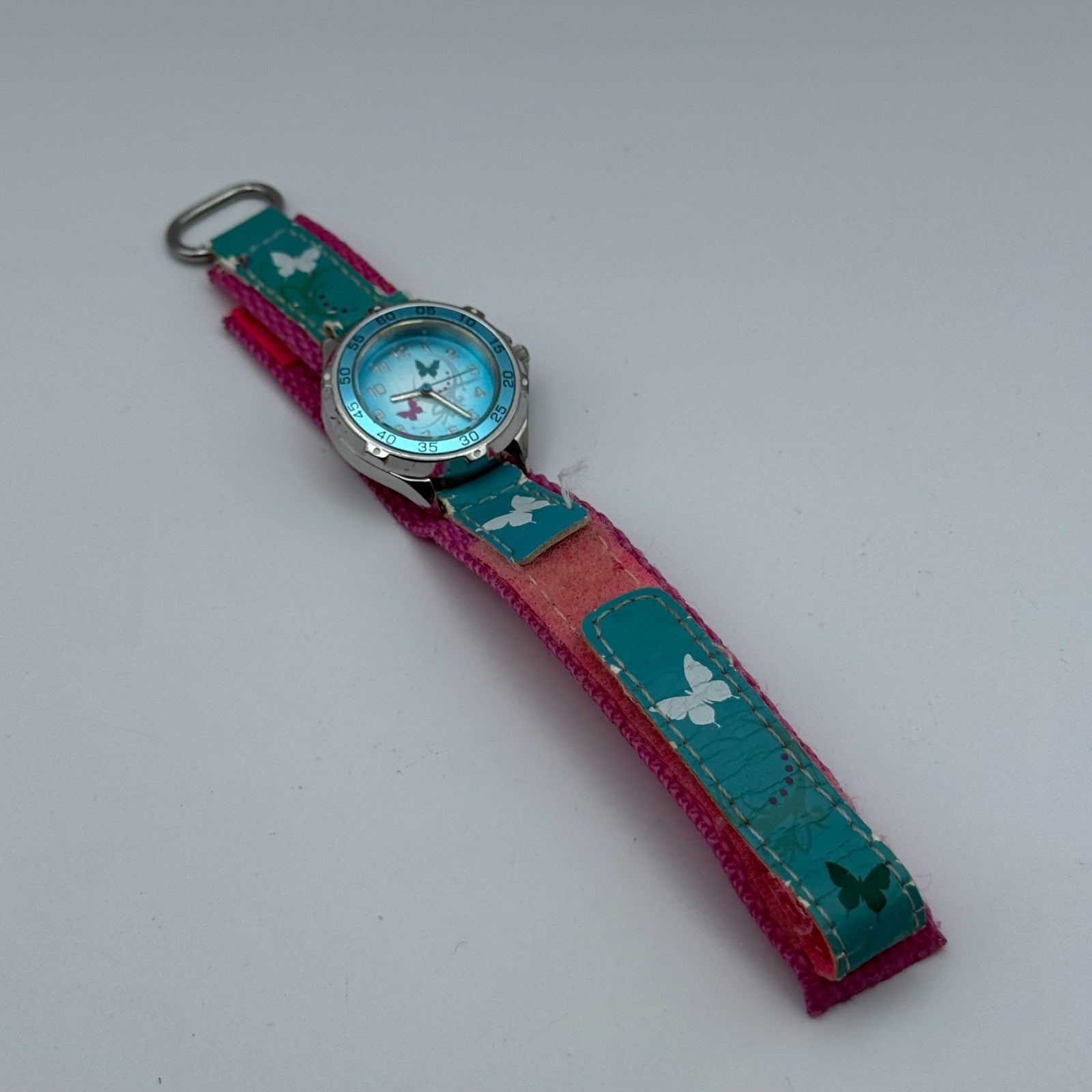 Kids Quartz Watch Blue Butterfly Design Hook & Loop Strap Working 33mm