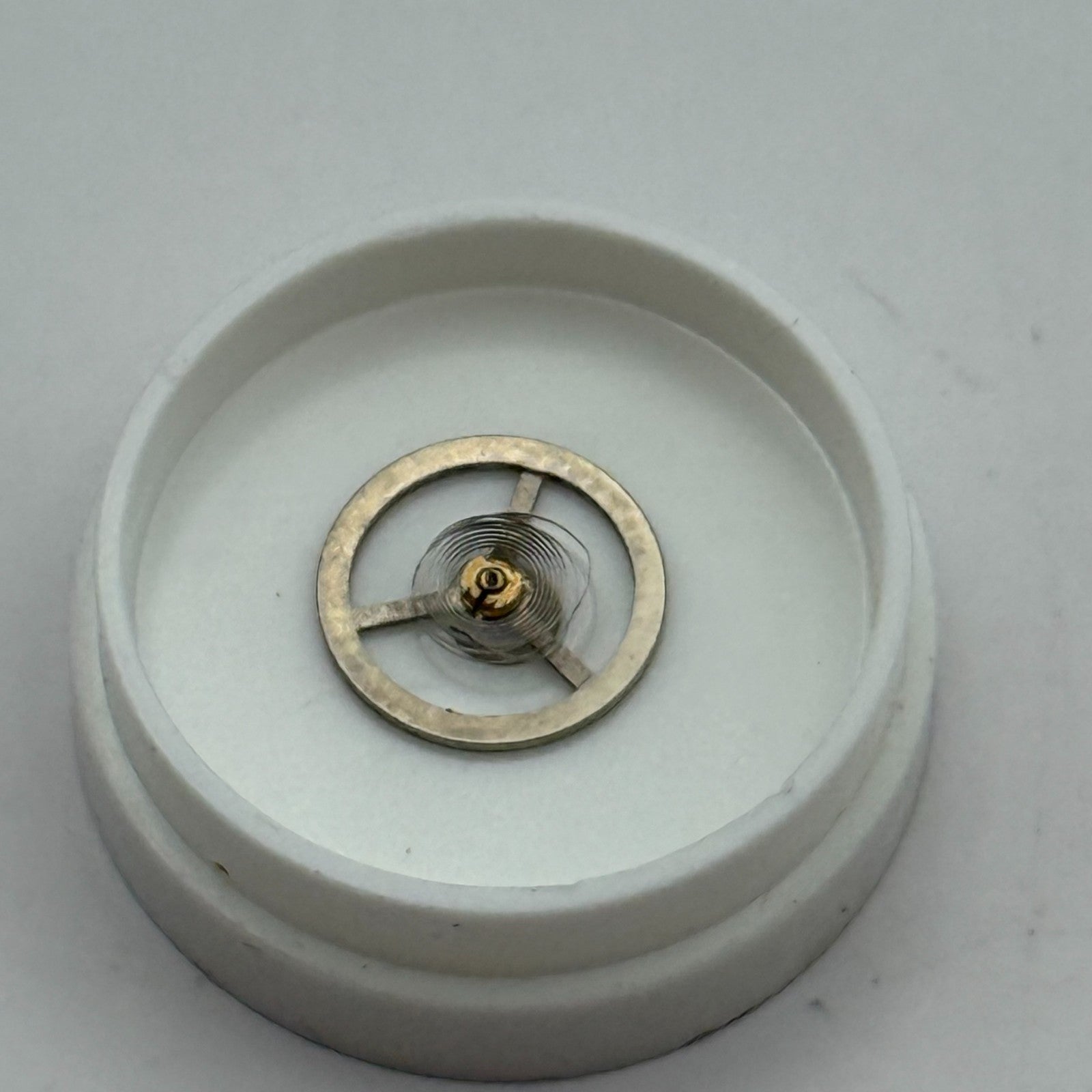 EB 1612 Balance Wheel Complete And Spring 6¾–8’’’ 950 Watch Movement Parts 