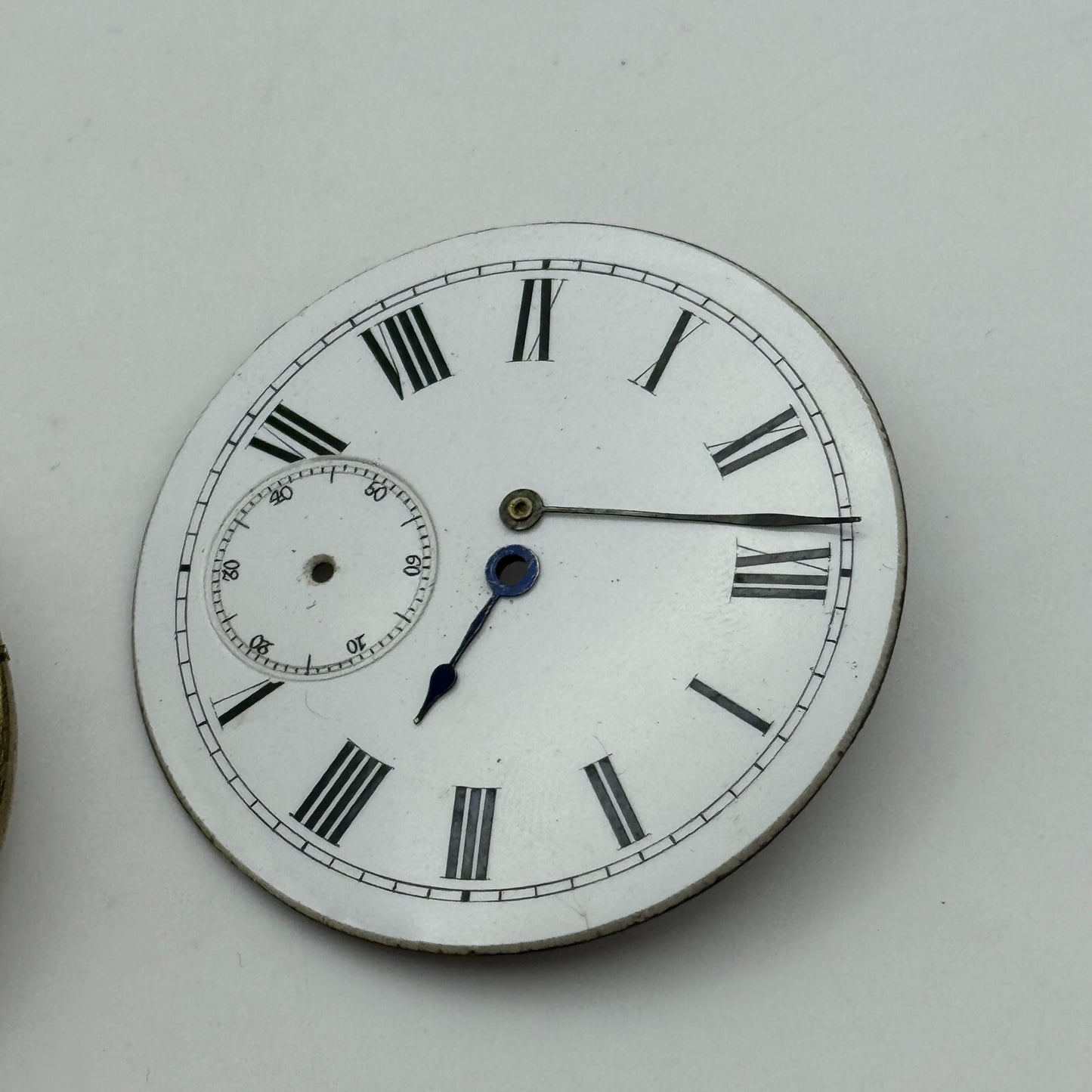 42.7mm Antique Key Wound Balance Intact Pocket Watch Movement Dial Hands PARTS