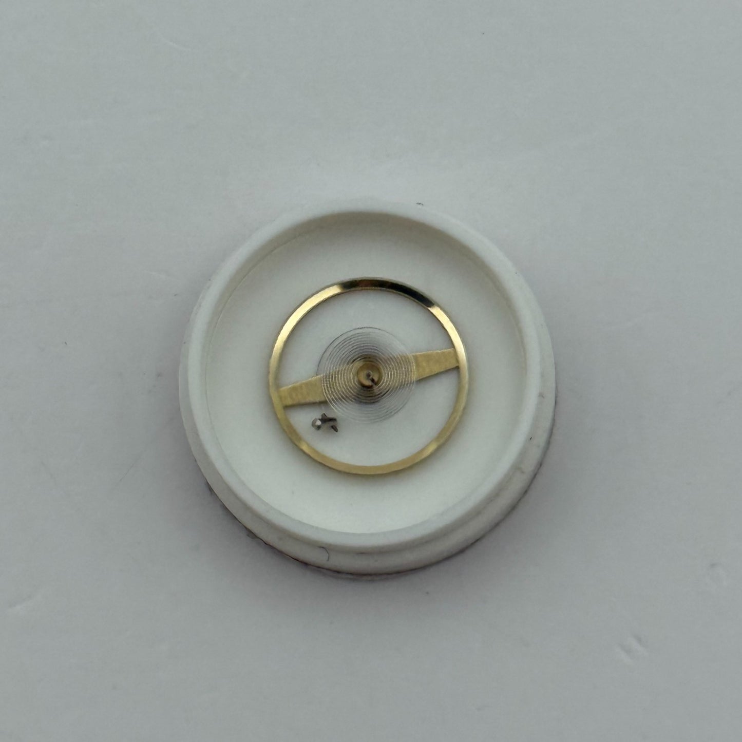 ST 1800 1805 Balance Wheel Complete And Spring 1509 M Watch Movement Parts NOS