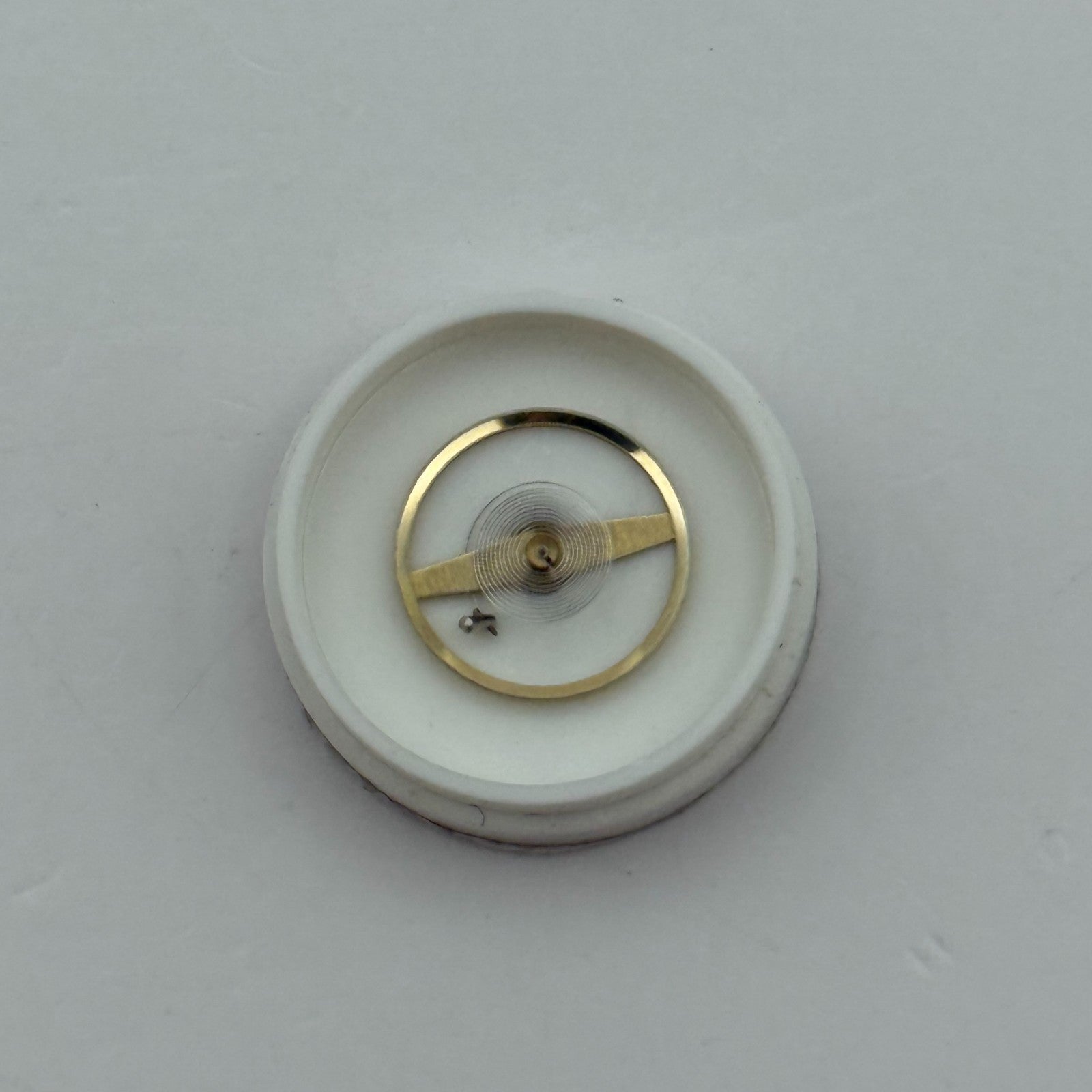ST 1800 1805 Balance Wheel Complete And Spring 1509 M Watch Movement Parts NOS