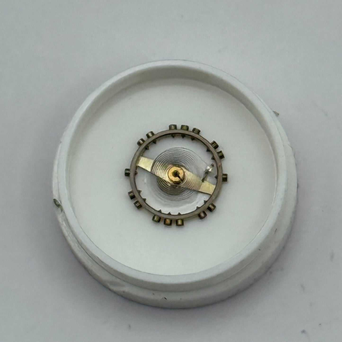 FHF 60 Balance Wheel Complete And Spring 6¾–8’’’ 200 M Watch Movement Parts NOS