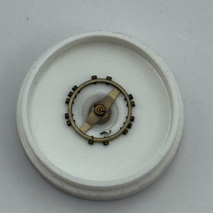 FEF 370 371 Balance Wheel Complete And Spring  176 Watch Movement Parts NOS 