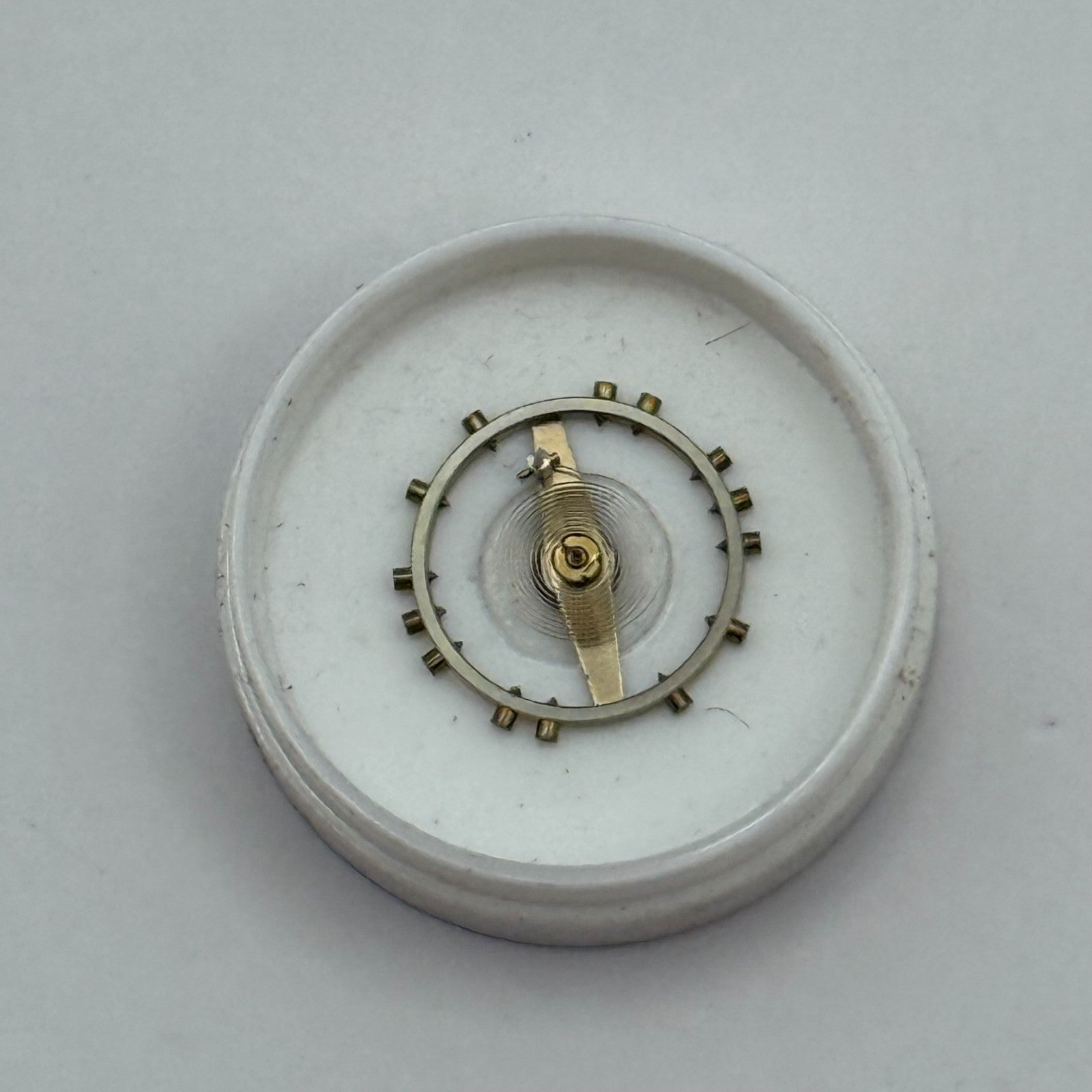 AS 984 Balance Wheel Complete And Spring 10½’’’ 30 M Watch Movement Parts NOS