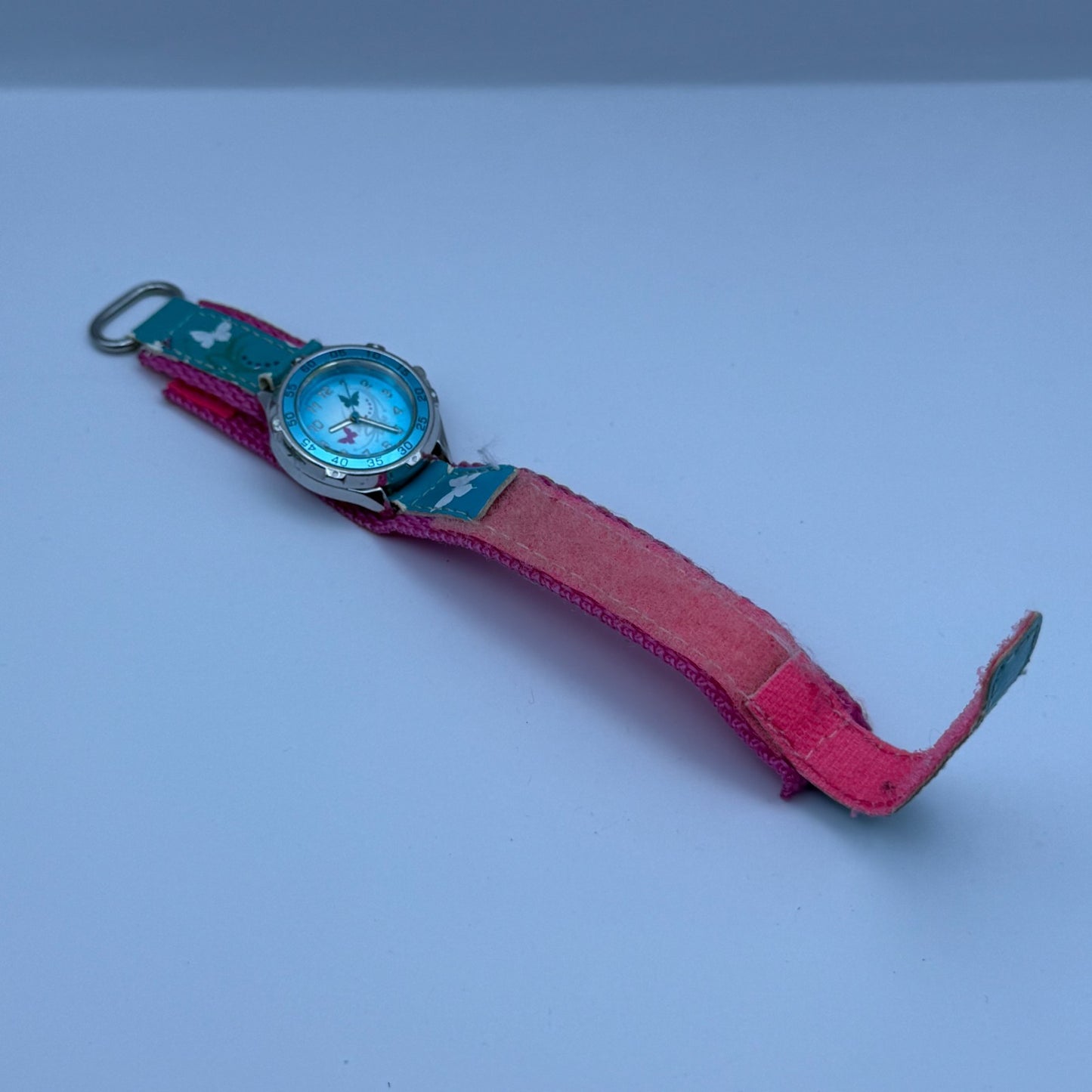 Kids Quartz Watch Blue Butterfly Design Hook & Loop Strap Working 33mm