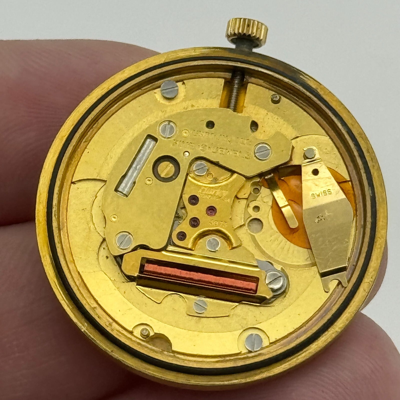 31.1mm Men’s Uno Harley Ronda 3873 Quartz Watch Movement Vintage PARTS SPARES