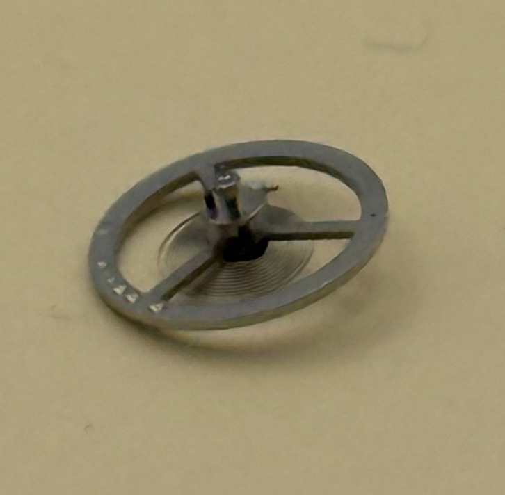 EB 1333 Balance Wheel Complete And Spring  8¾’’’ 118 Watch Movement Parts NOS