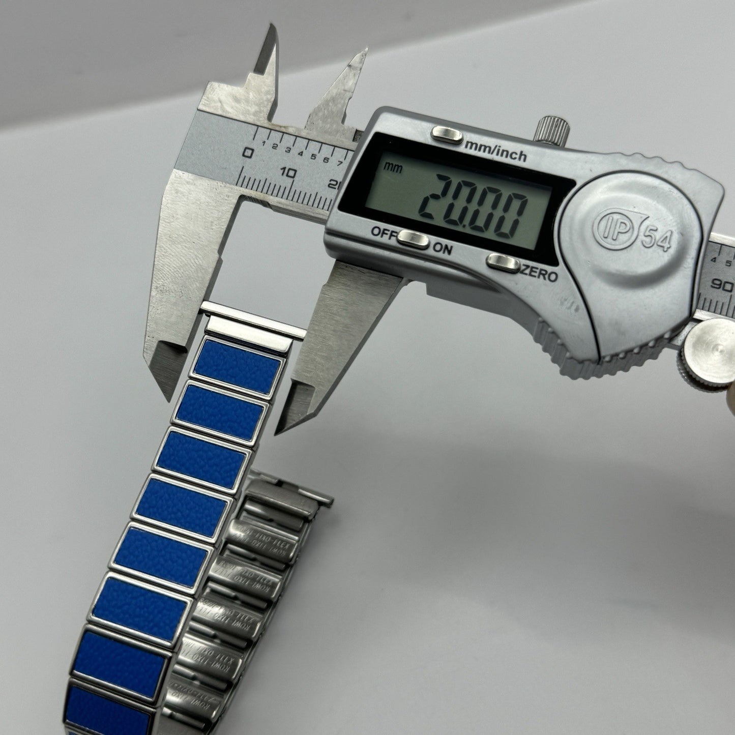 20mm Lug Rowi Fixo Flex Vintage New Old Stock NOS Expandable Strap Blue Silver