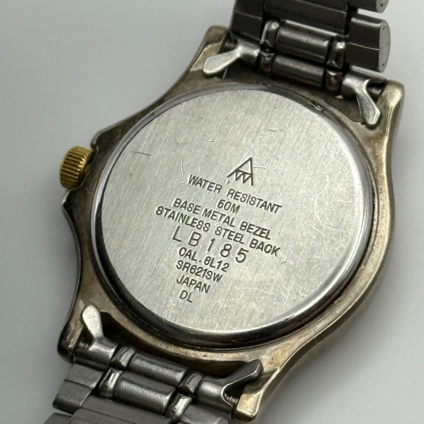 29mm Working Ladies Accurist WR50 Two Tone Date Dial Quartz Watch 5.5 Inches