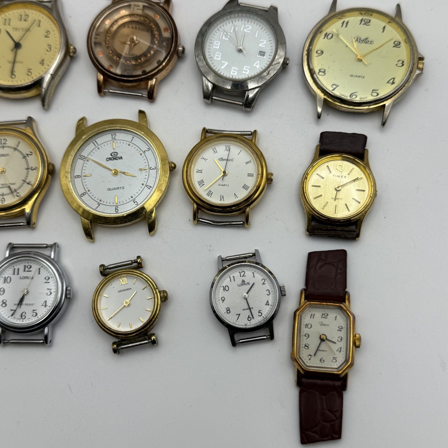 Bundle Of 16 Quartz Watches Modern / Vintage Untested Parts / Repair / Crafts
