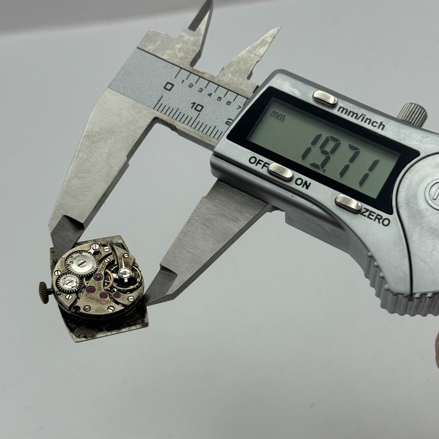 19.7mm Dreadnought B.10022 Manual Wind 16 Jewels Swiss Made Watch Movement PARTS