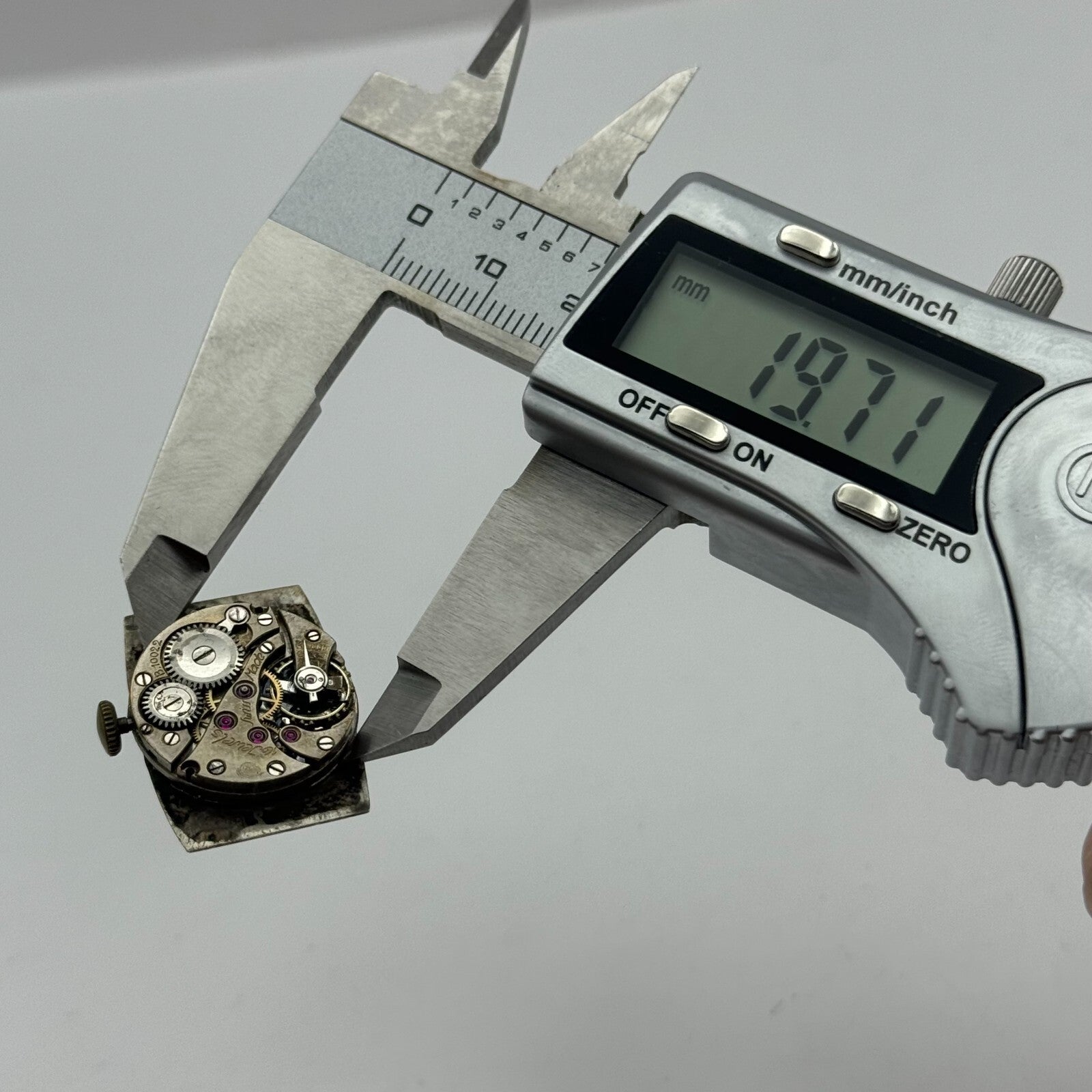 19.7mm Dreadnought B.10022 Manual Wind 16 Jewels Swiss Made Watch Movement PARTS