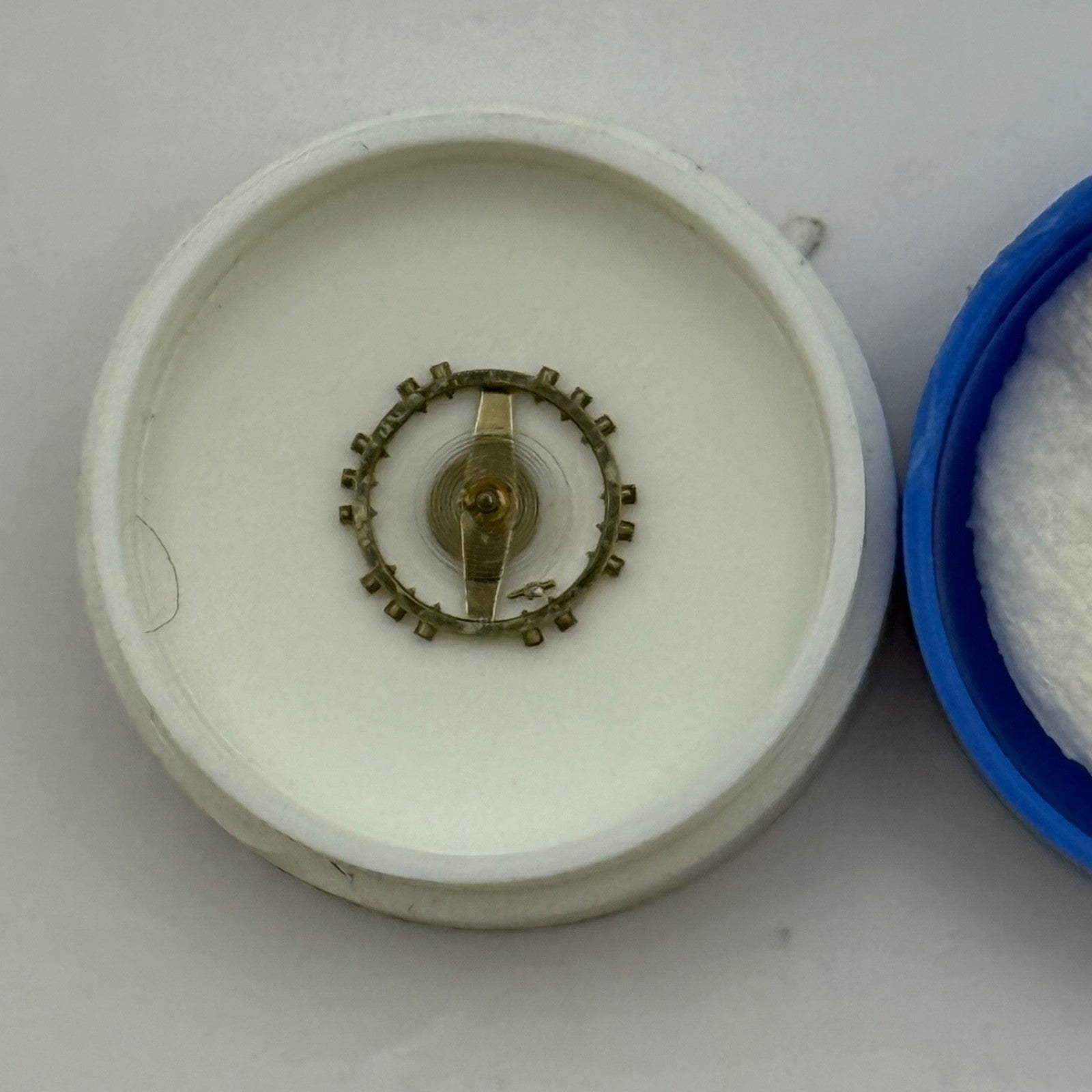 Femga 45 Balance Wheel Complete And Spring 5 1/2''' 1005 M Watch Movement Parts 