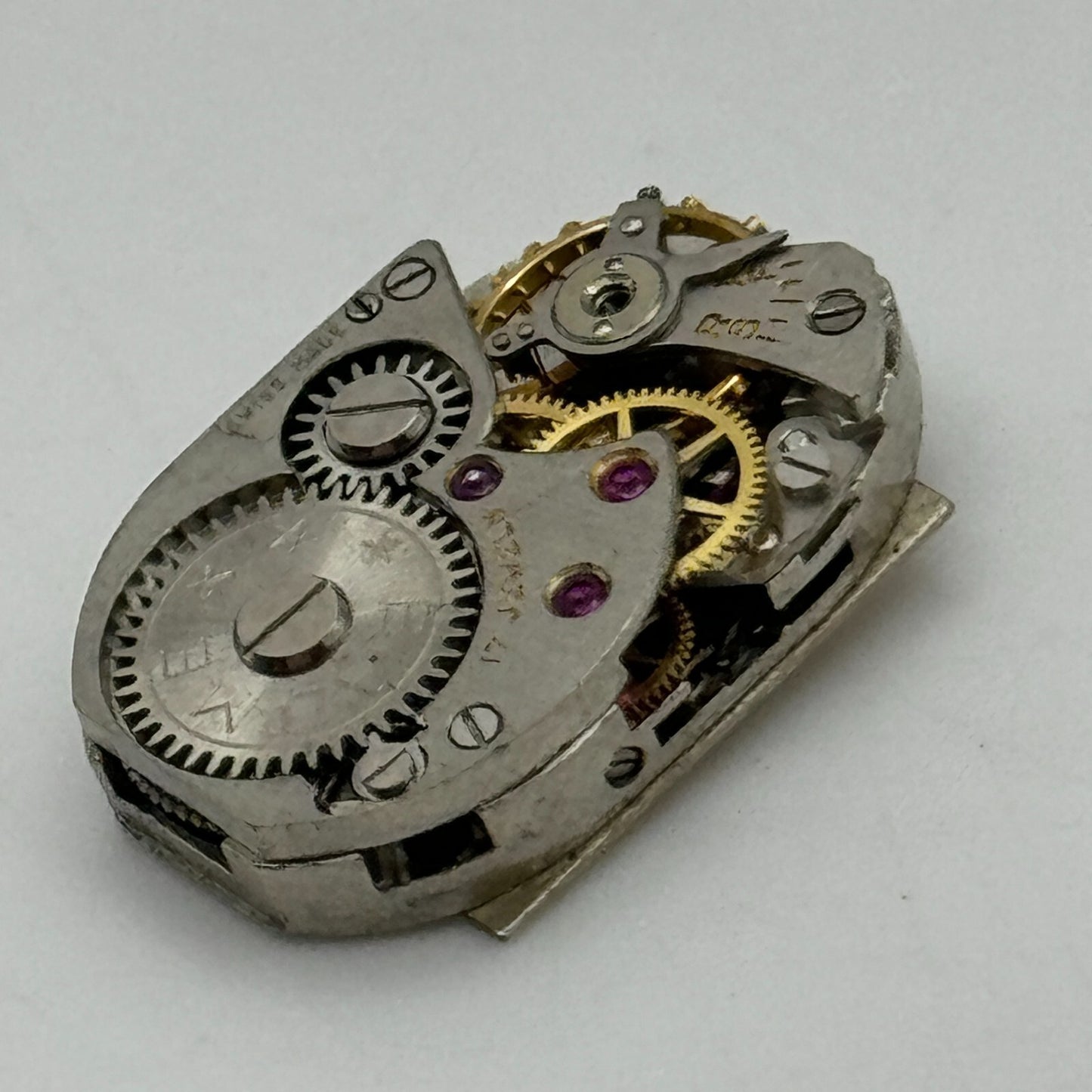 12.7mm Ladies Baume 17 Jewels Swiss Manual Wind Watch Movement Vintage PARTS