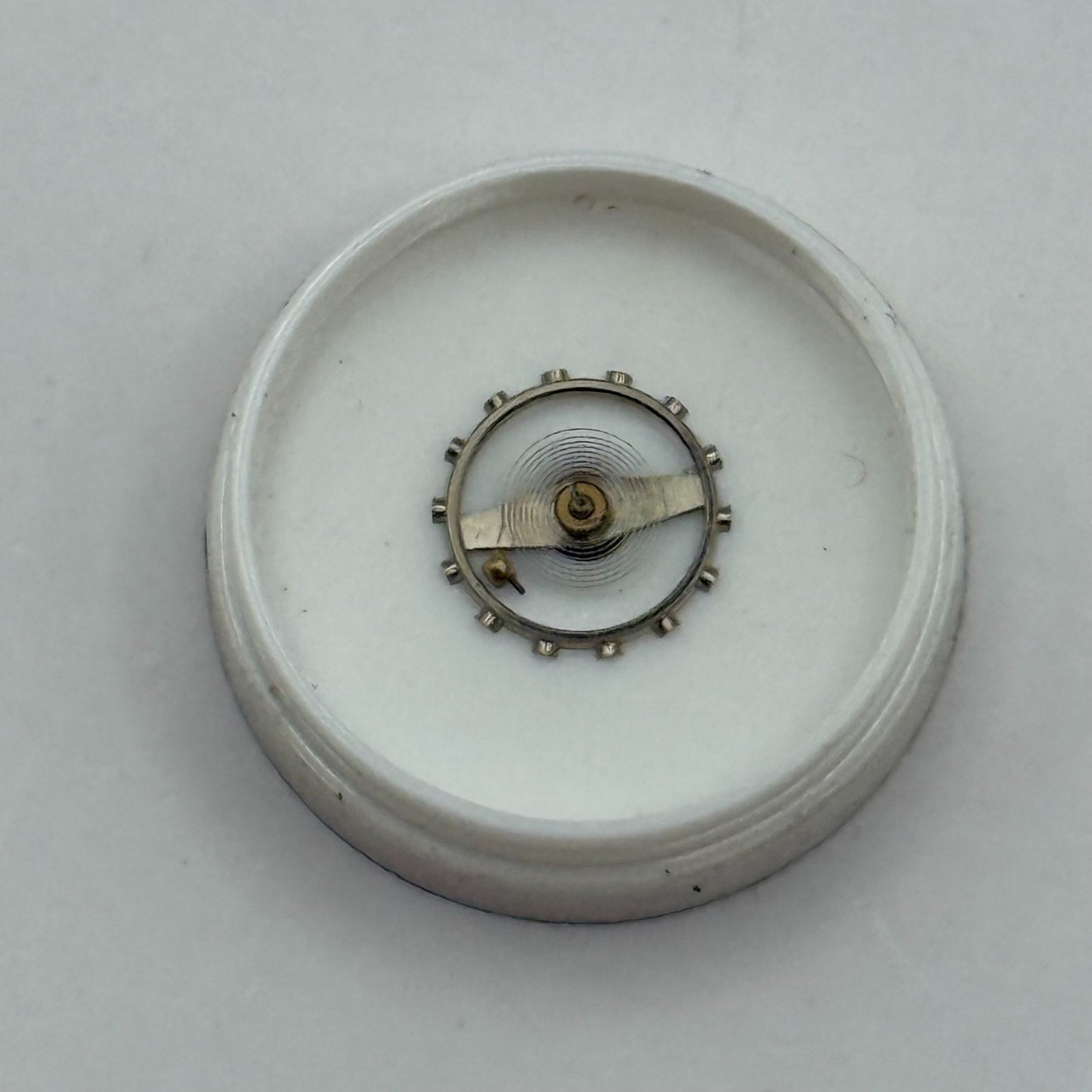 EB 1225 Balance Wheel Complete And Spring 5¼’’’ 112 M Watch Movement Parts NOS