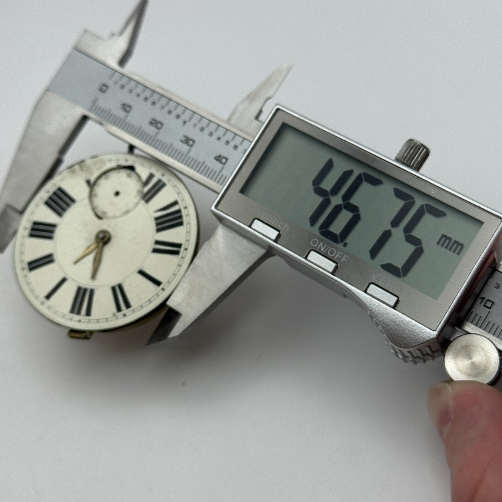 46.7mm Antique Key Wound Pocket Watch Movement PARTS