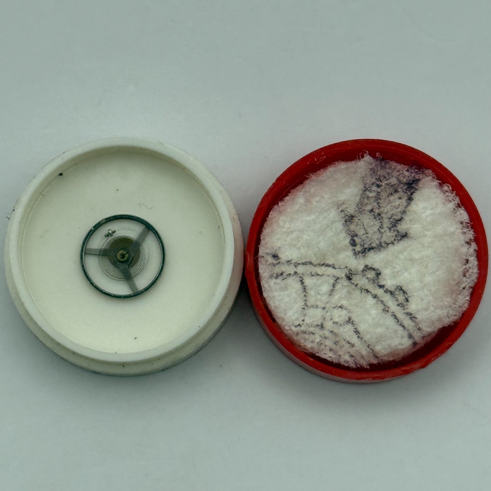 AS 976 1012 Balance Wheel Complete And Spring  29 M Watch Movement Parts NOS