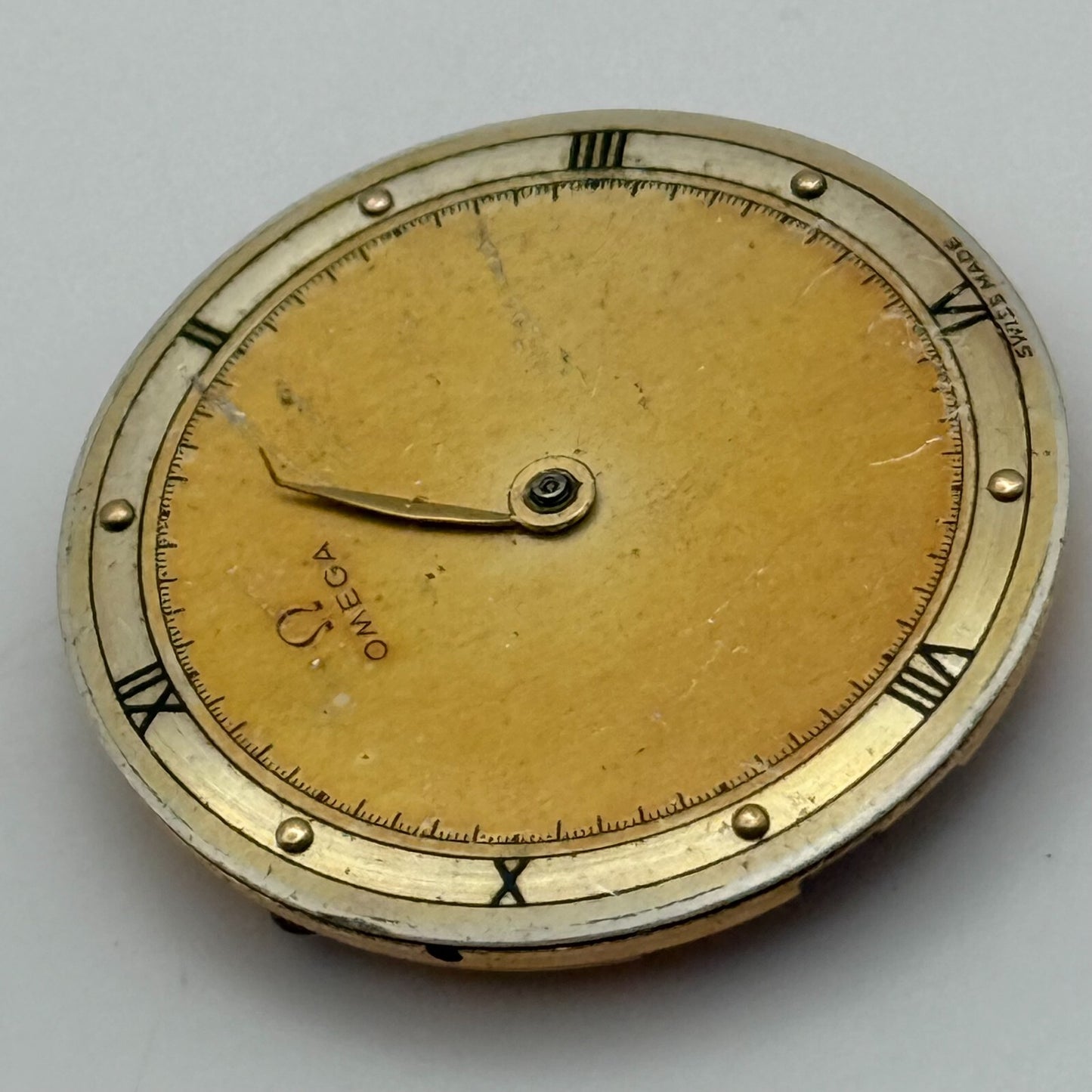 28.6mm 1940s Vintage Omega 28SC Swiss Manual Wind Watch Movement PARTS REPAIR