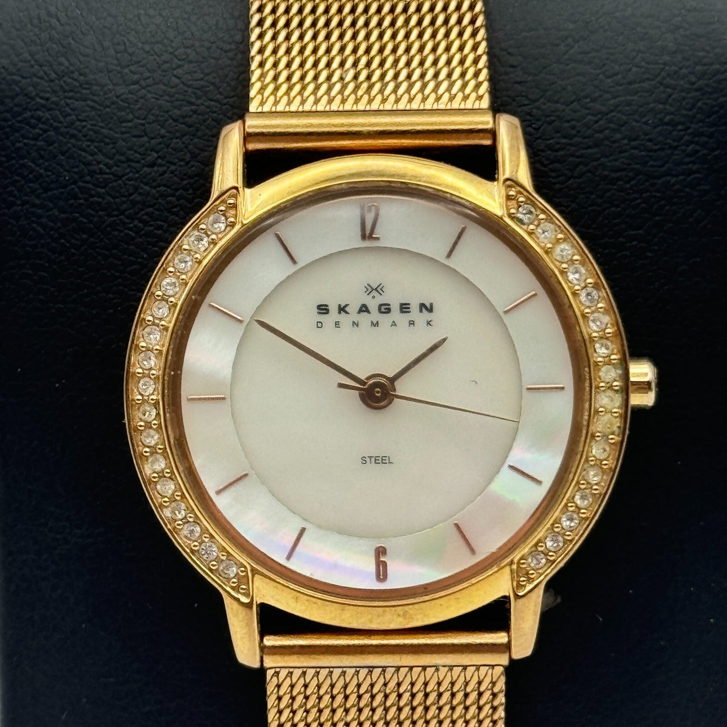 28mm Working Skagen Denmark 804SRR Steel Rose Gold Tone MOP Quartz Watch 8 Inch