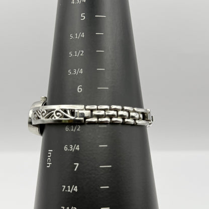 Thomas Calvi Ladies Quartz Watch Oval Dial Silver Tone Bracelet Working 21mm