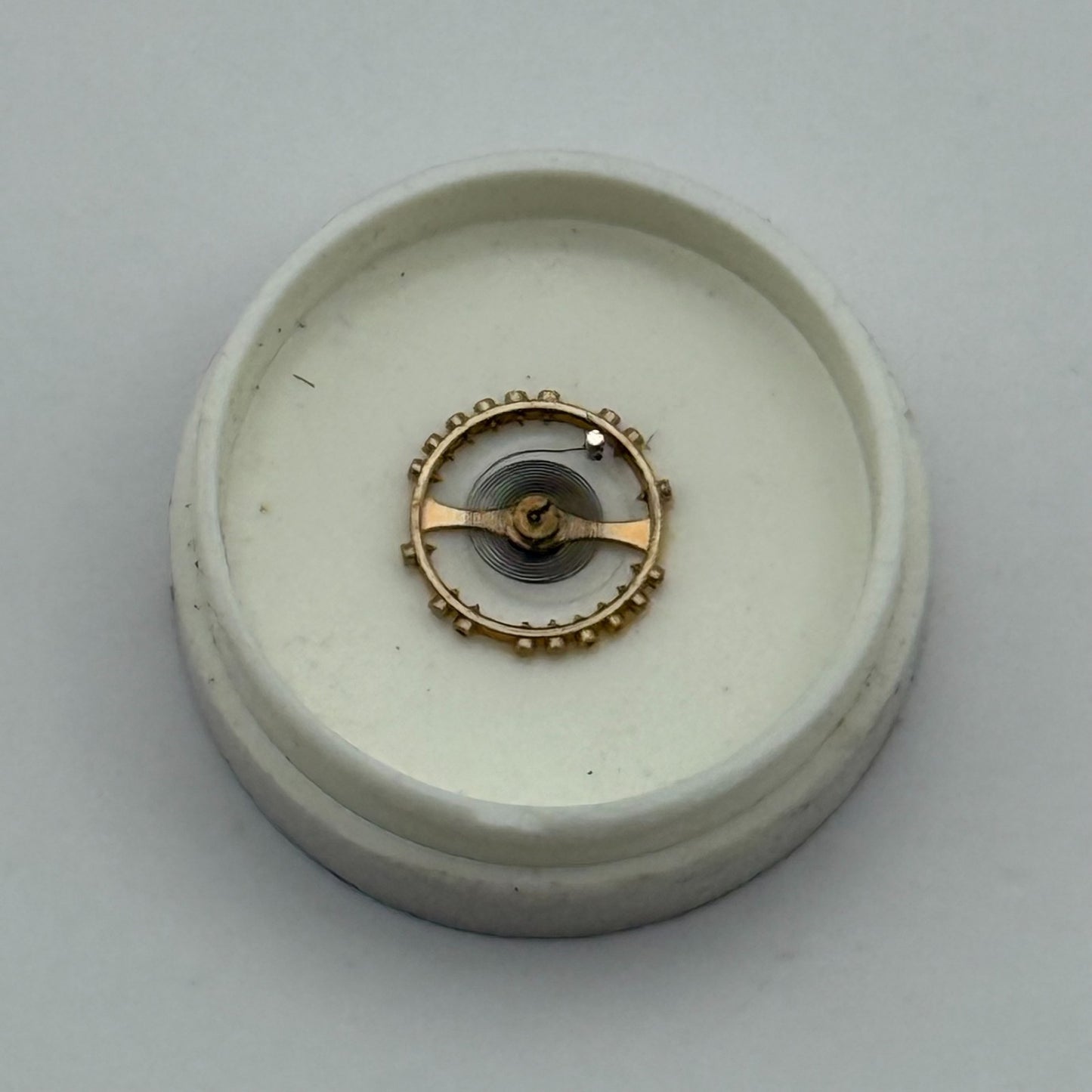AS 976 1012 Balance Wheel Complete And Spring  29 M Watch Movement Parts NOS