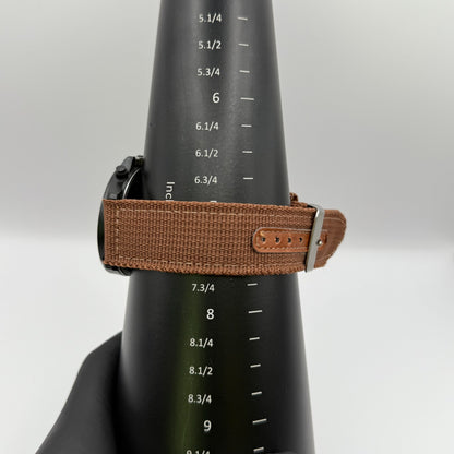 Xinew Men’s Quartz Chronograph Watch Calendar Dial Brown Strap Working 43mm