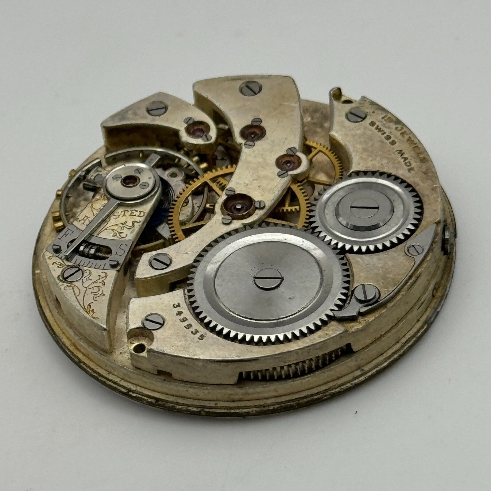 42mm Unidentified High Grade 19 Jewels Swiss Hunter Pocket Watch Movement PARTS