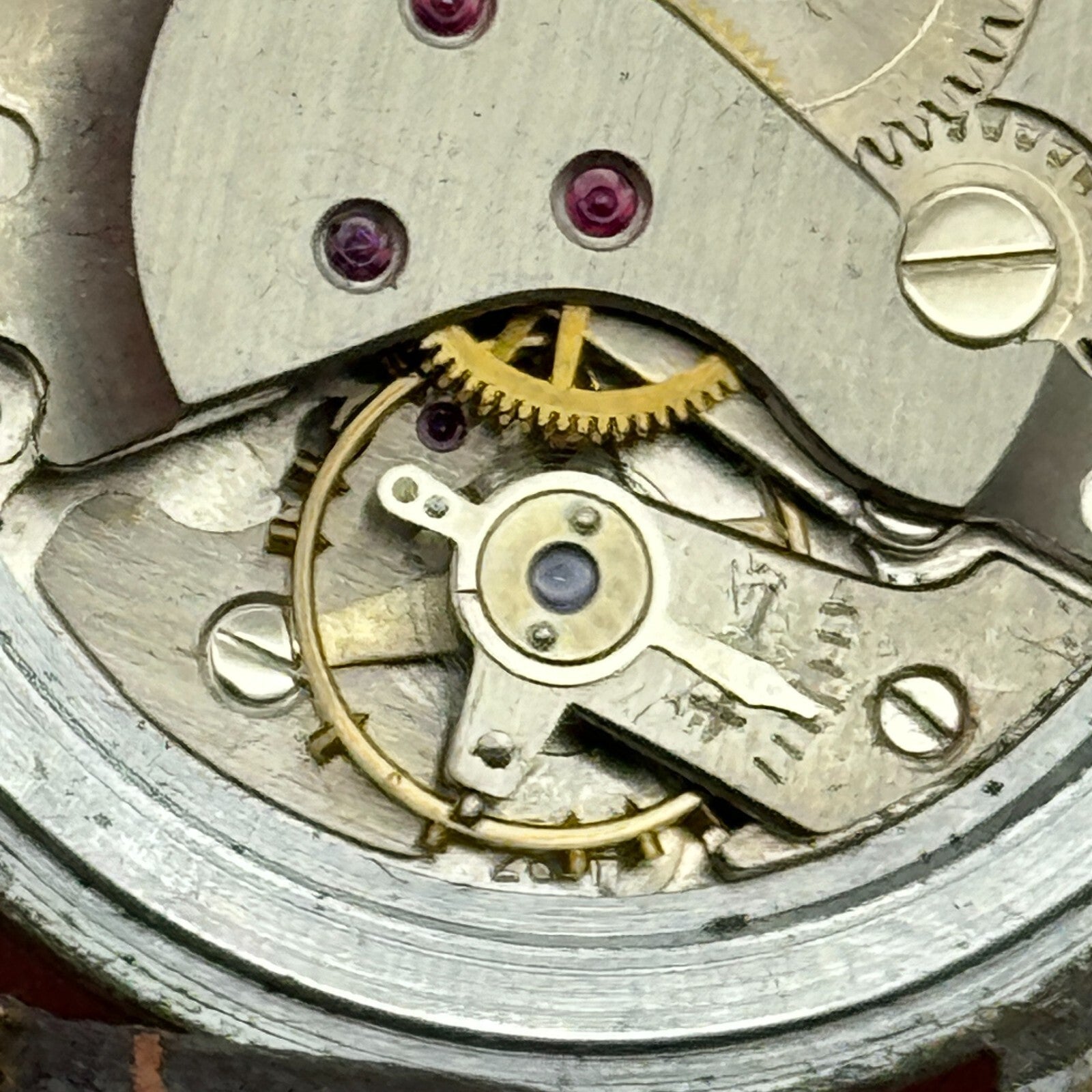 32mm Mens Vintage Avia 15 Jewels FHF 28 Pointer Seconds Hand Swiss Watch PARTS