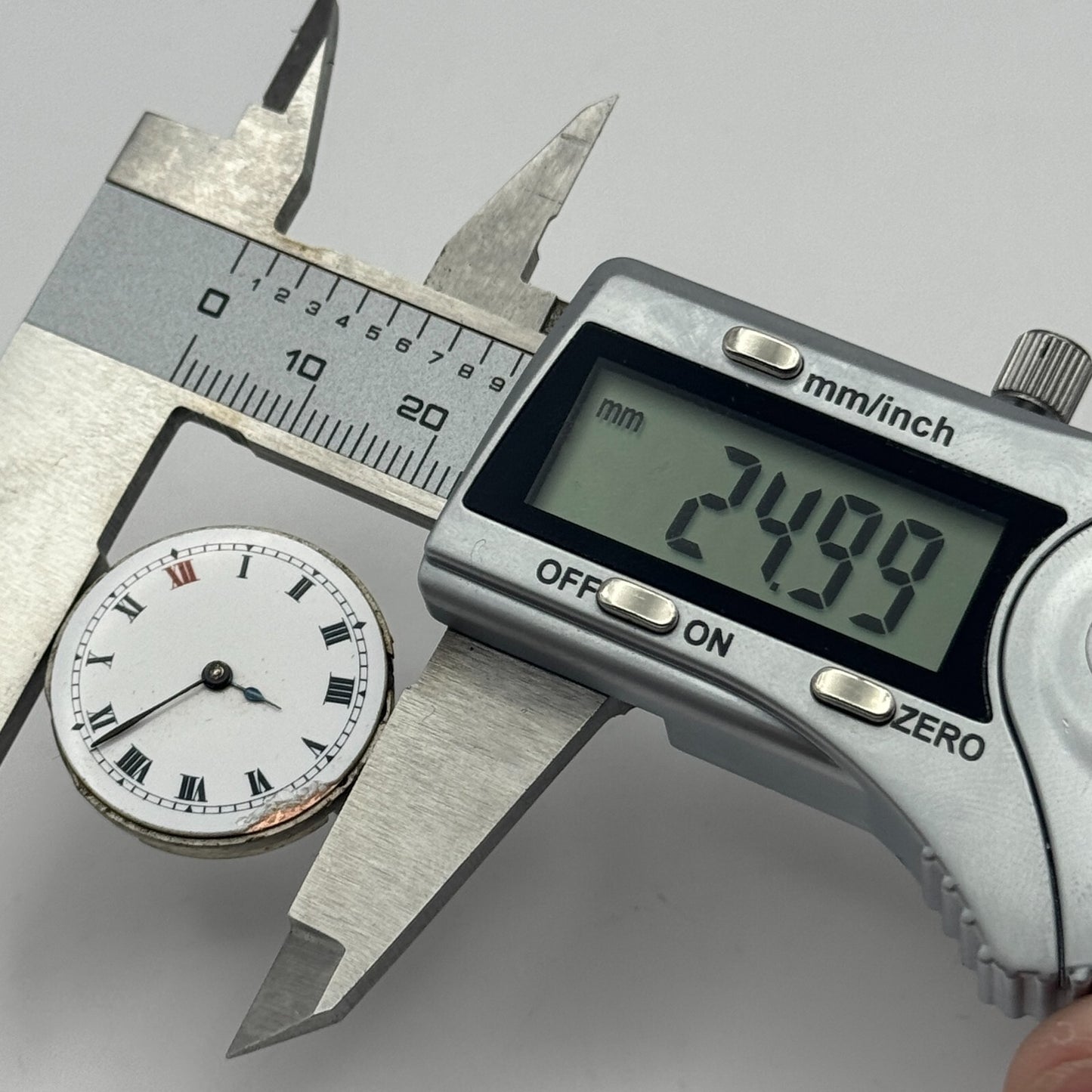 25mm Men's Dreadnought Balance Ok Vintage Swiss Trench Watch Movement PARTS