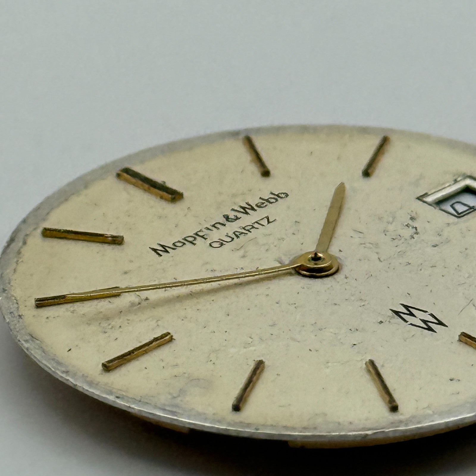 ETA 955.112 Quartz Watch Movement Mappin & Webb Date Vintage Parts Repair 26.2mm