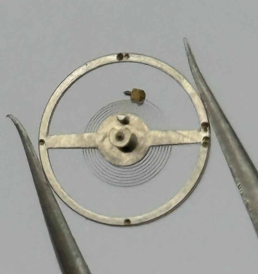 BFG 58 153 Balance Complete a dgt. Renata 1540 Watch Movement Parts Vintage NOS