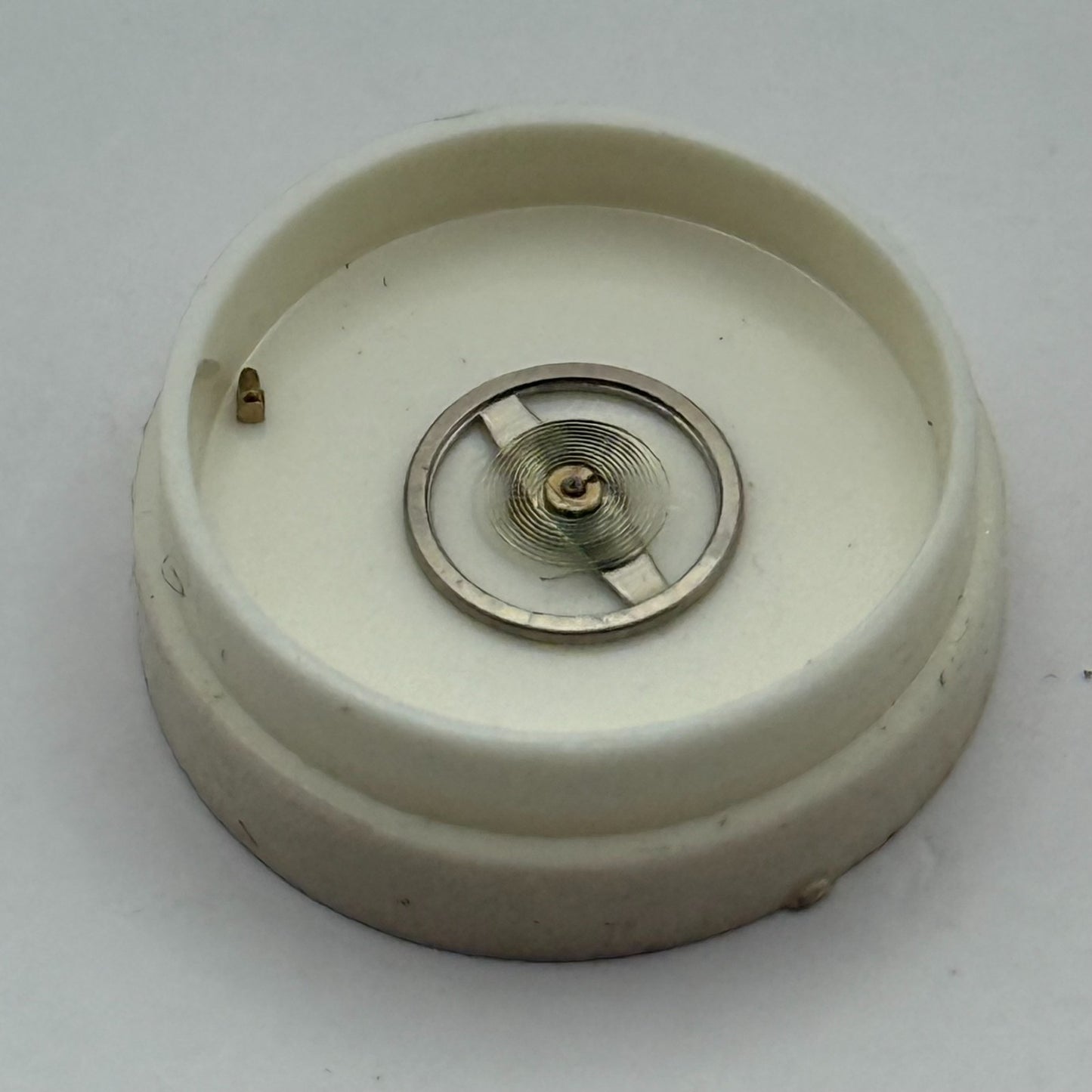 BRAC 2051 Balance Complete 5 1/4''' Renata 69 M Watch Movement Parts DAMAGED