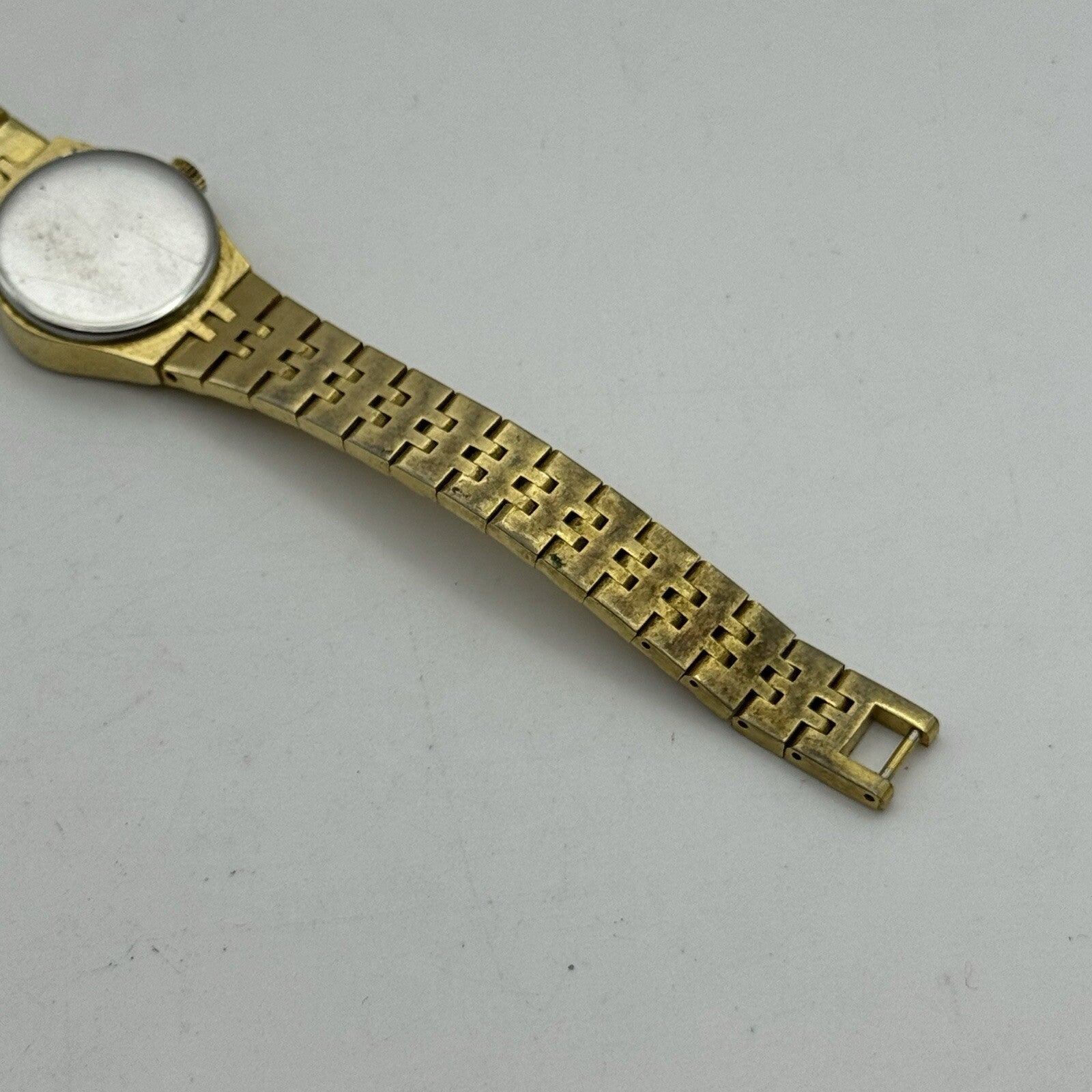 23mm Ladies Nentime Gold Plated Manual Wind Watch Swiss Vintage RUNS 2 MINS FAST
