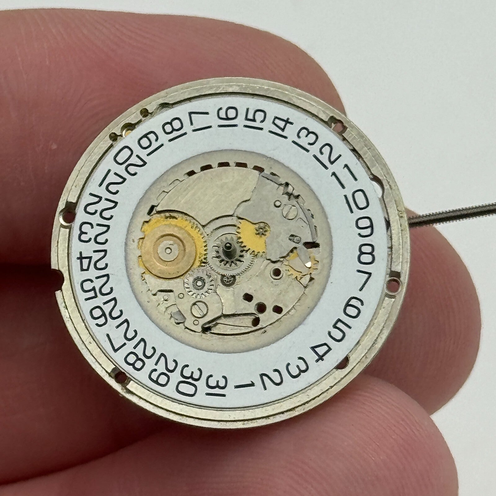 23.8mm ETA 555.411 Swiss 5 Jewels Quartz Partial Watch Movement Vintage PARTS L