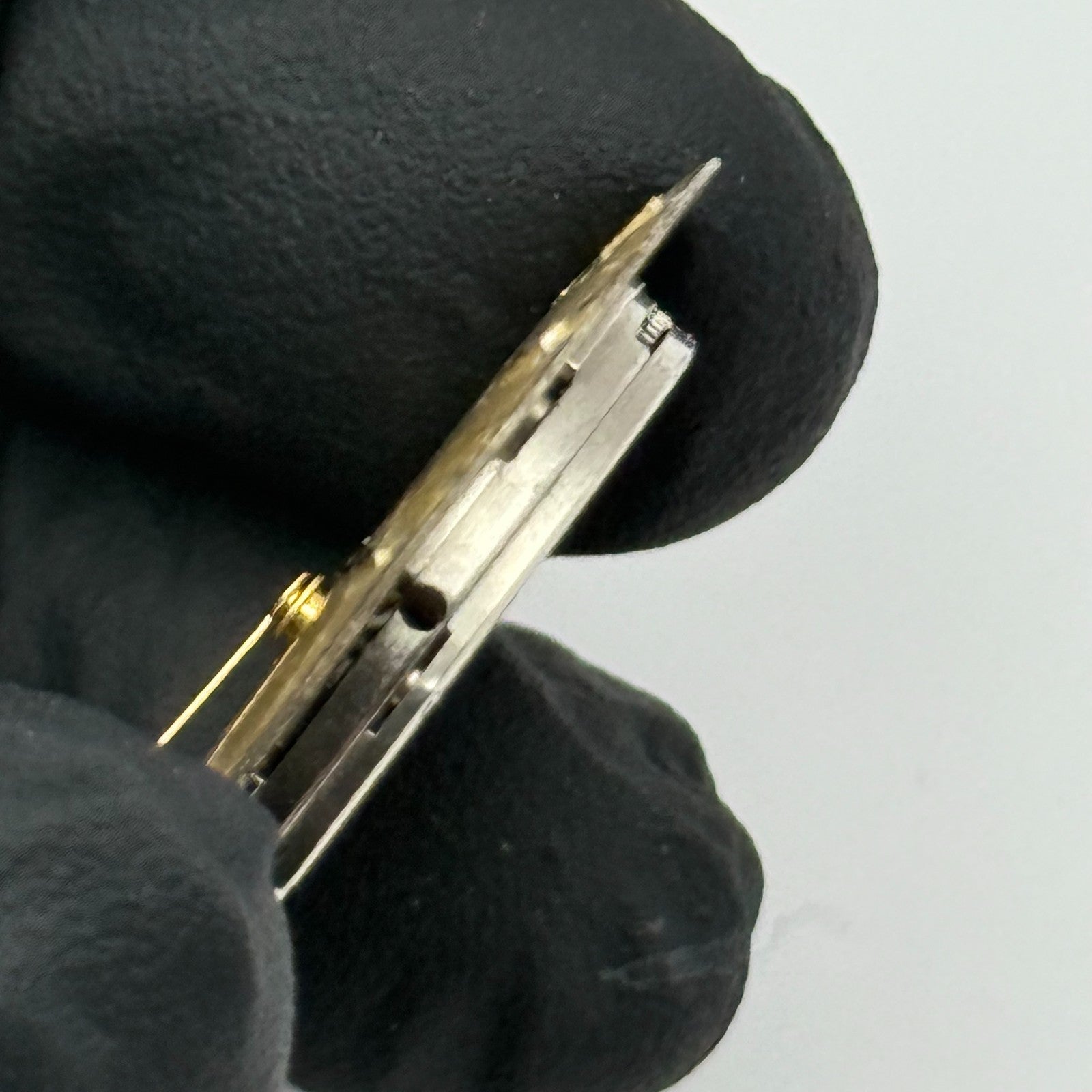 Peseux P 320 Talis Watch Movement Manual Wind Vintage Swiss Parts Repair 23.5mm