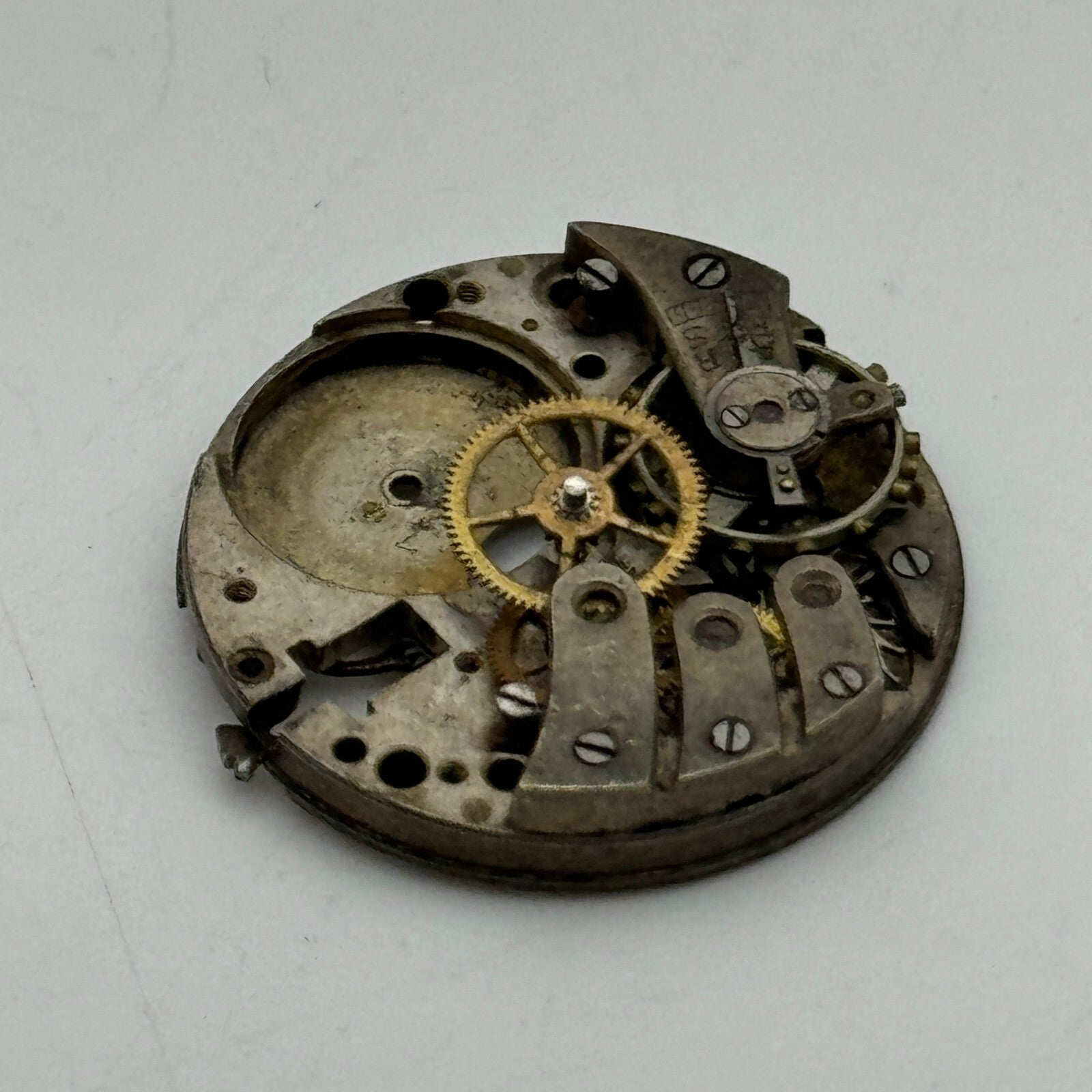 23.6mm Buren 10 1/2N Manual Wind Partial Watch Movement Swiss Vintage PARTS