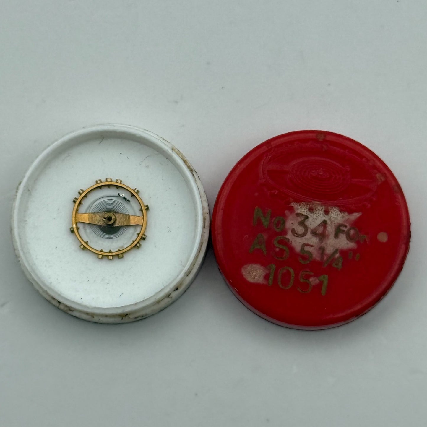 AS 1051 Balance Wheel Complete And Spring 5¼’’’ 34 Watch Movement Parts NOS